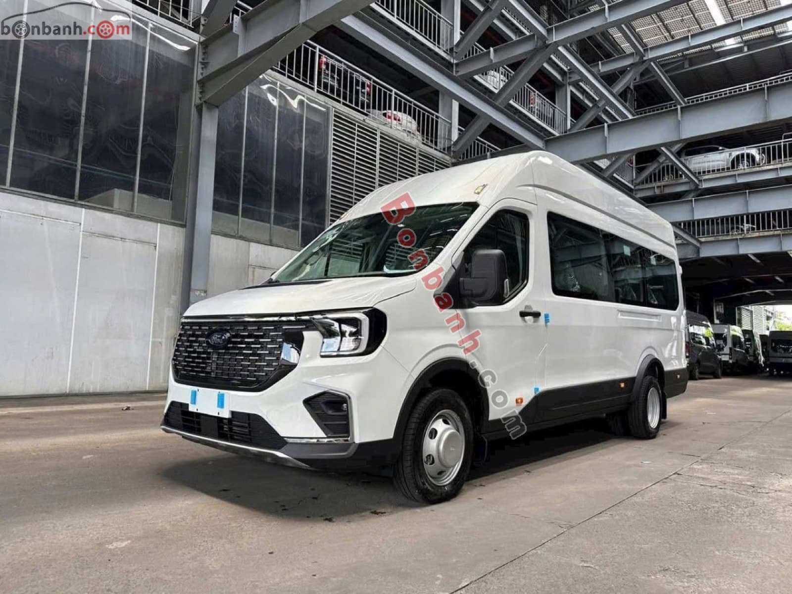 2026 Ford Transit Premium+