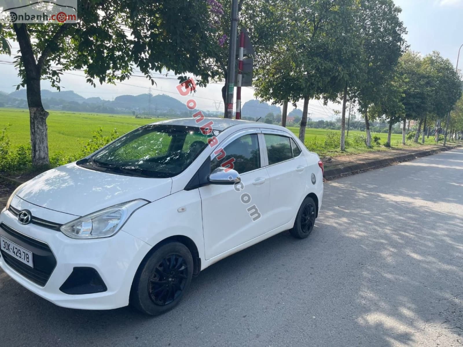 2016 Hyundai i10 Grand 1.2 MT Base - ảnh nhỏ 2