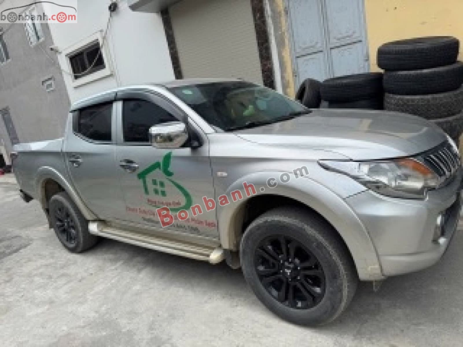 2017 Mitsubishi Triton 4x2 AT - ảnh nhỏ 2