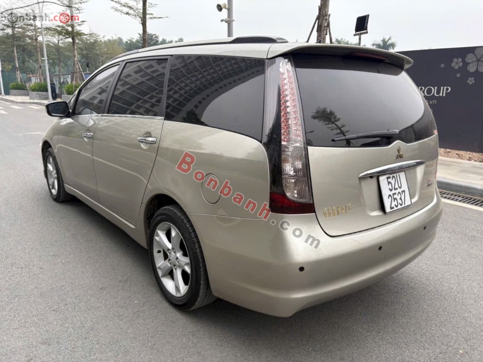 2008 Mitsubishi Grandis 2.4 AT - ảnh nhỏ 5