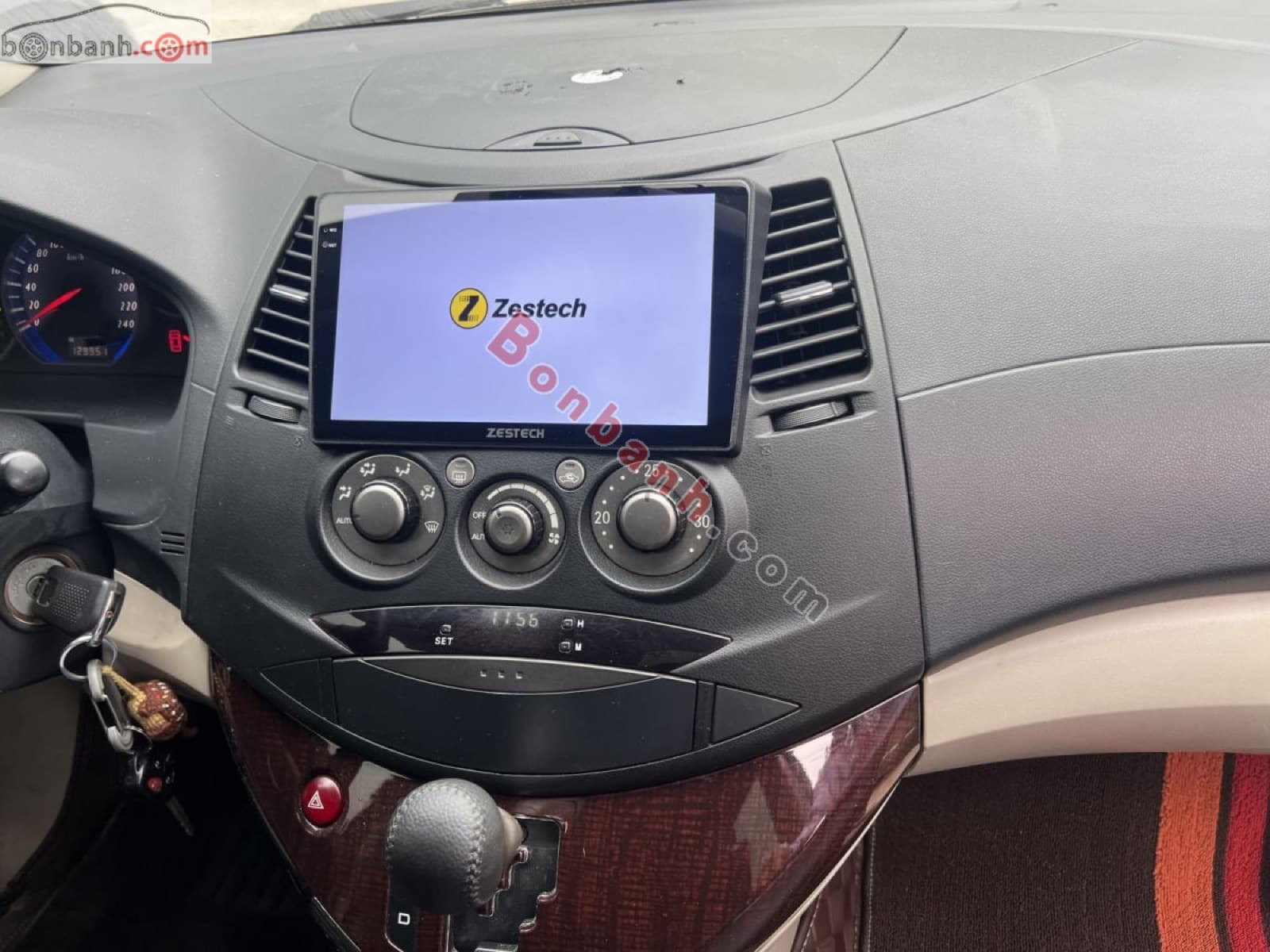 2008 Mitsubishi Grandis 2.4 AT - ảnh nhỏ 9