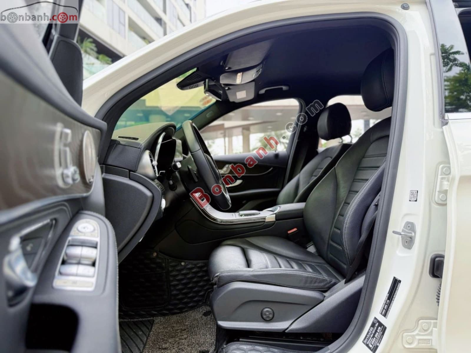 2021 Mercedes-Benz GLC 200 4Matic - ảnh nhỏ 5