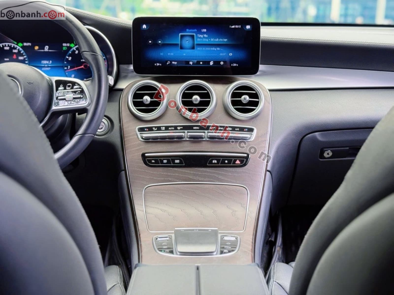 2021 Mercedes-Benz GLC 200 4Matic - ảnh nhỏ 8