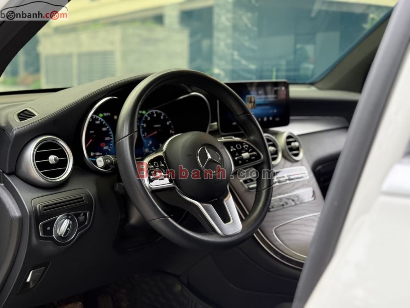 2021 Mercedes-Benz GLC 200 4Matic - ảnh nhỏ 5