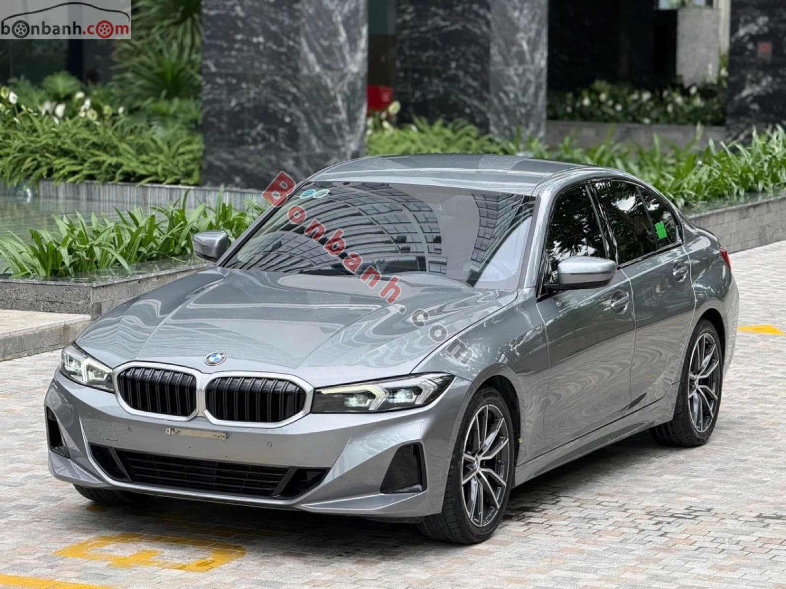 2023 BMW 3 Series 320i Sport Line - ảnh nhỏ 2