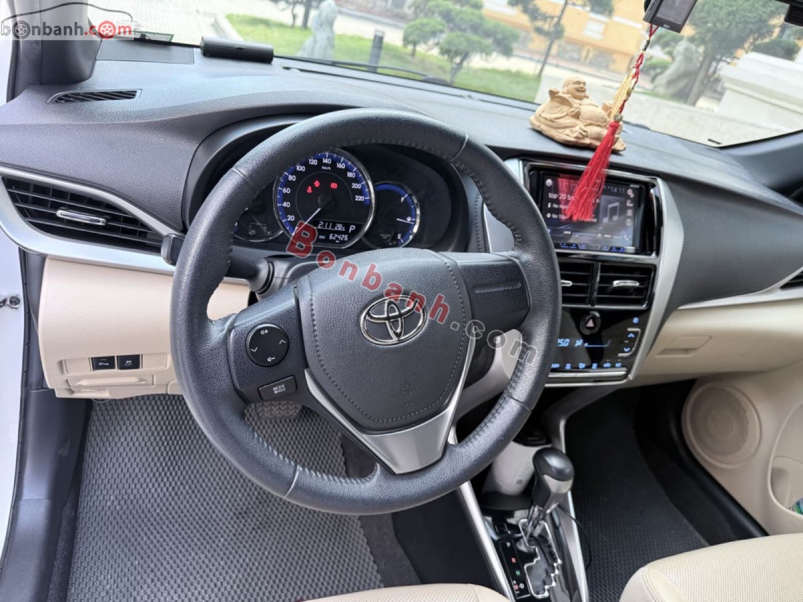 2018 Toyota Yaris 1.5G - ảnh nhỏ 4