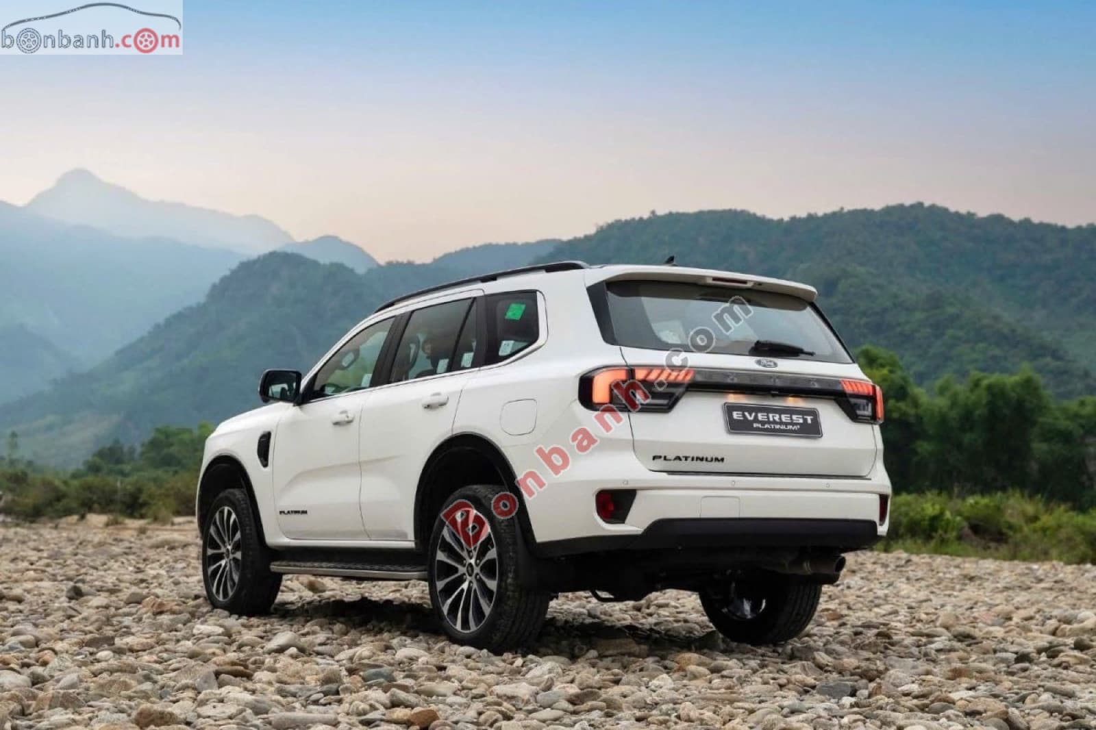 2026 Ford Everest Platinum+ 2.3L 4x4 AT - ảnh nhỏ 3