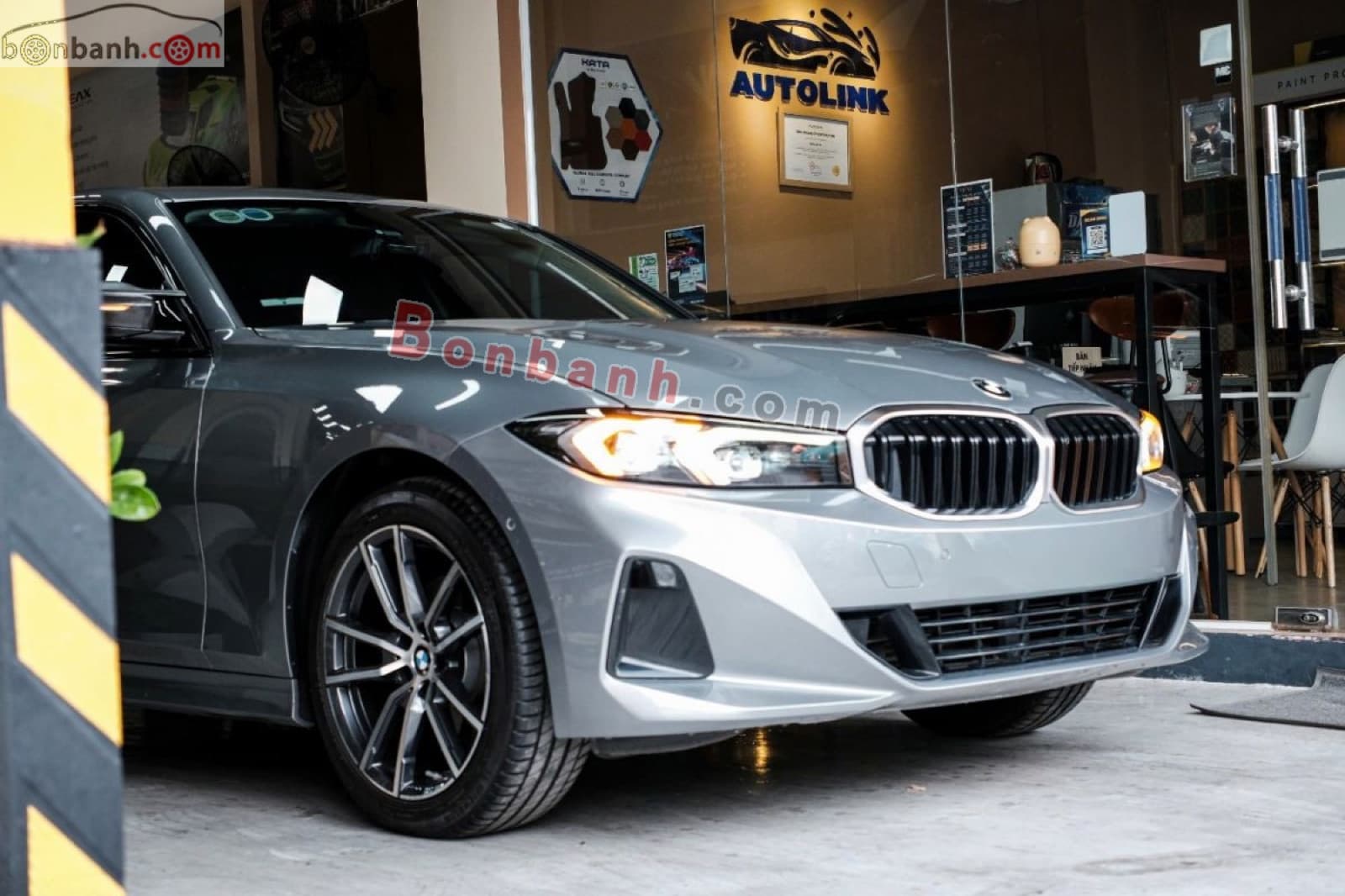 2024 BMW 3 Series 320i Sport Line - ảnh nhỏ 3