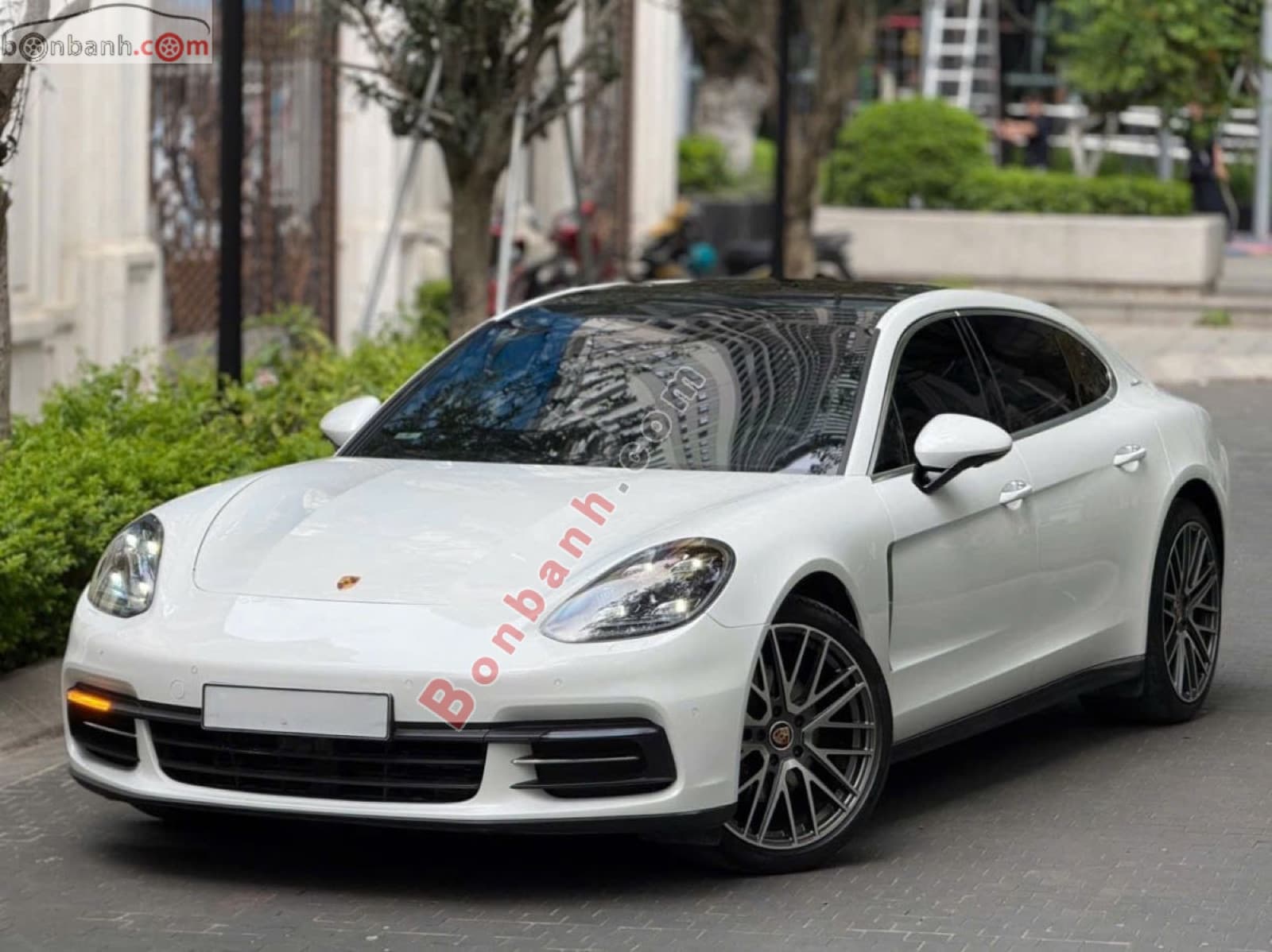 2020 Porsche Panamera 4 Executive