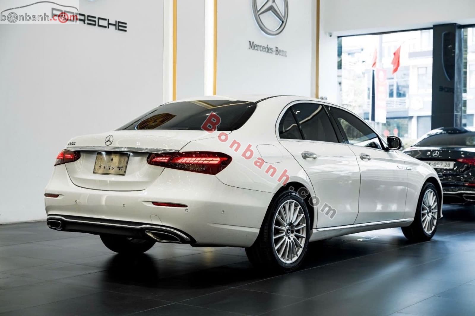 2022 Mercedes-Benz E class E200 Exclusive - ảnh nhỏ 4