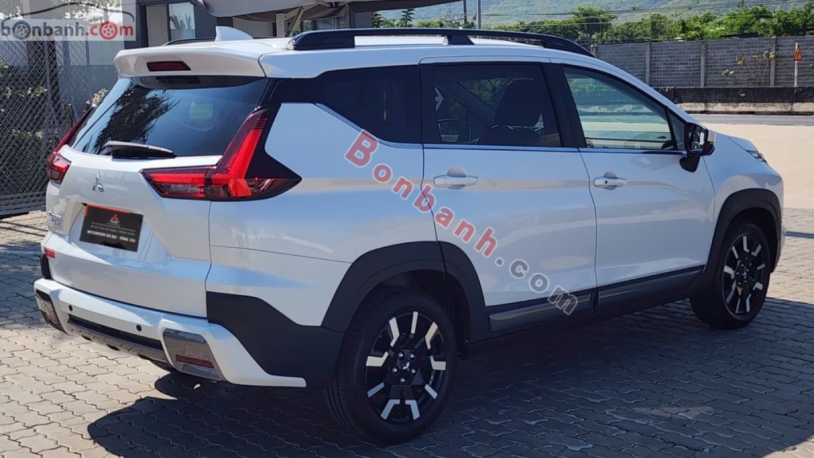 2025 Mitsubishi Xpander Cross 1.5 AT - ảnh nhỏ 4