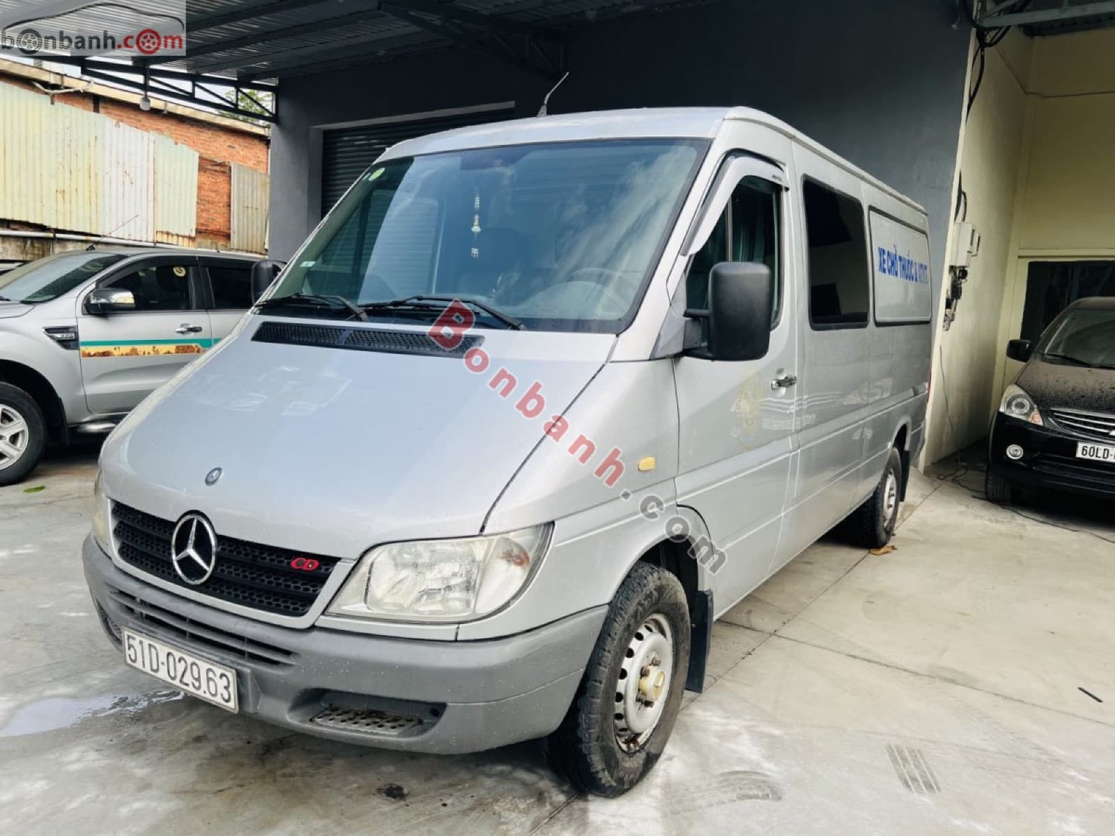2009 Mercedes-Benz Sprinter Panel Van 311