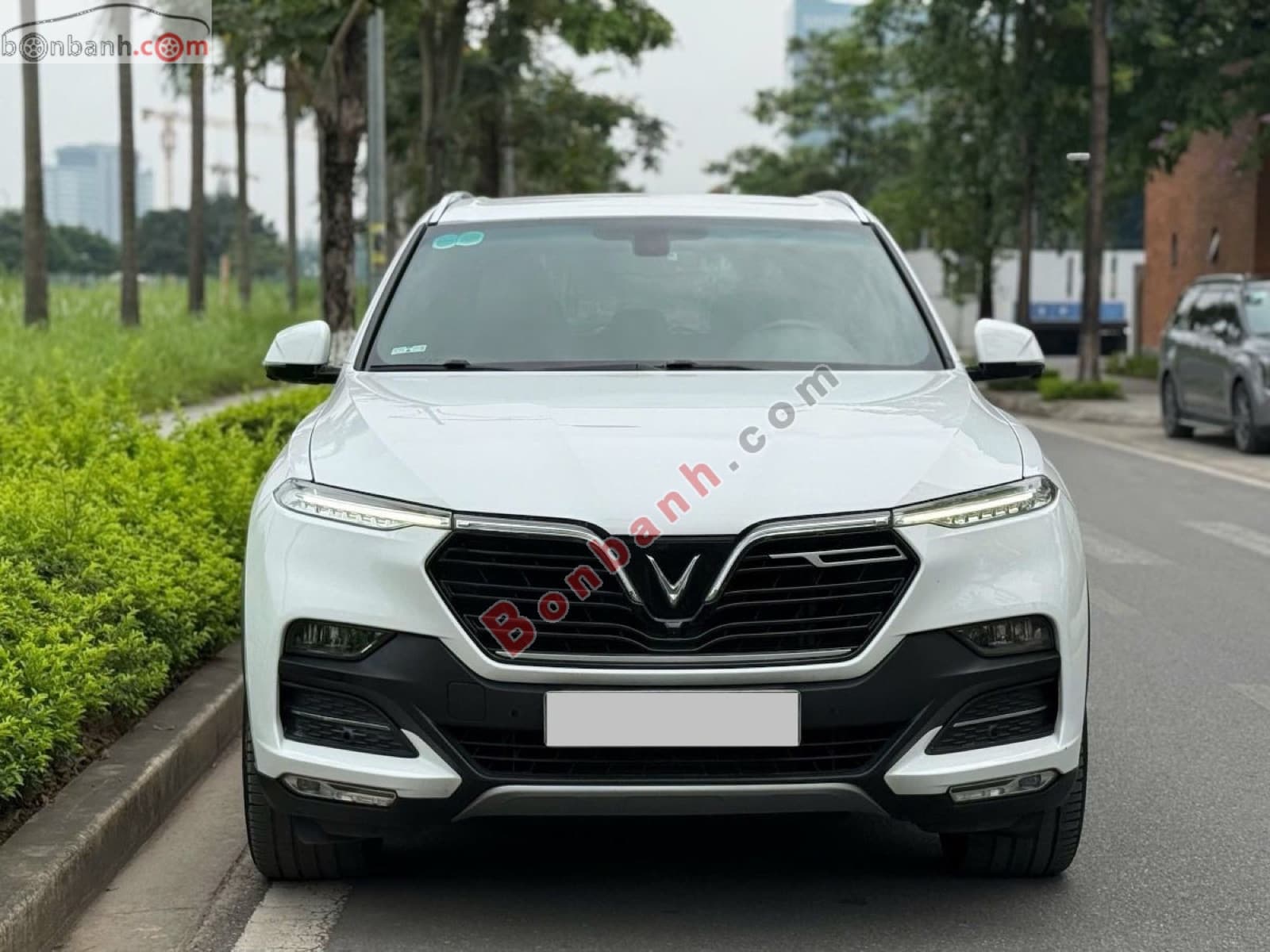 2021 VinFast Lux SA 2.0 Premium 2.0 AT