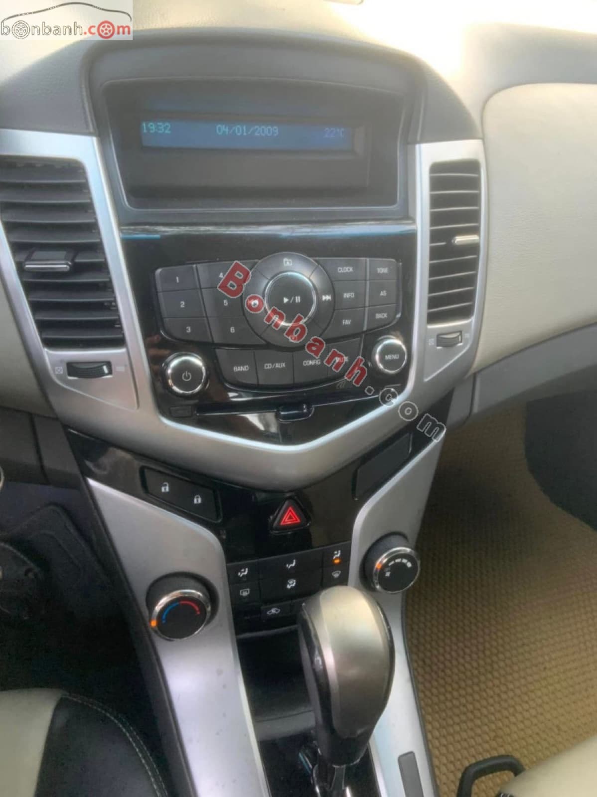 2010 Chevrolet Cruze LTZ 1.8 AT - ảnh nhỏ 4