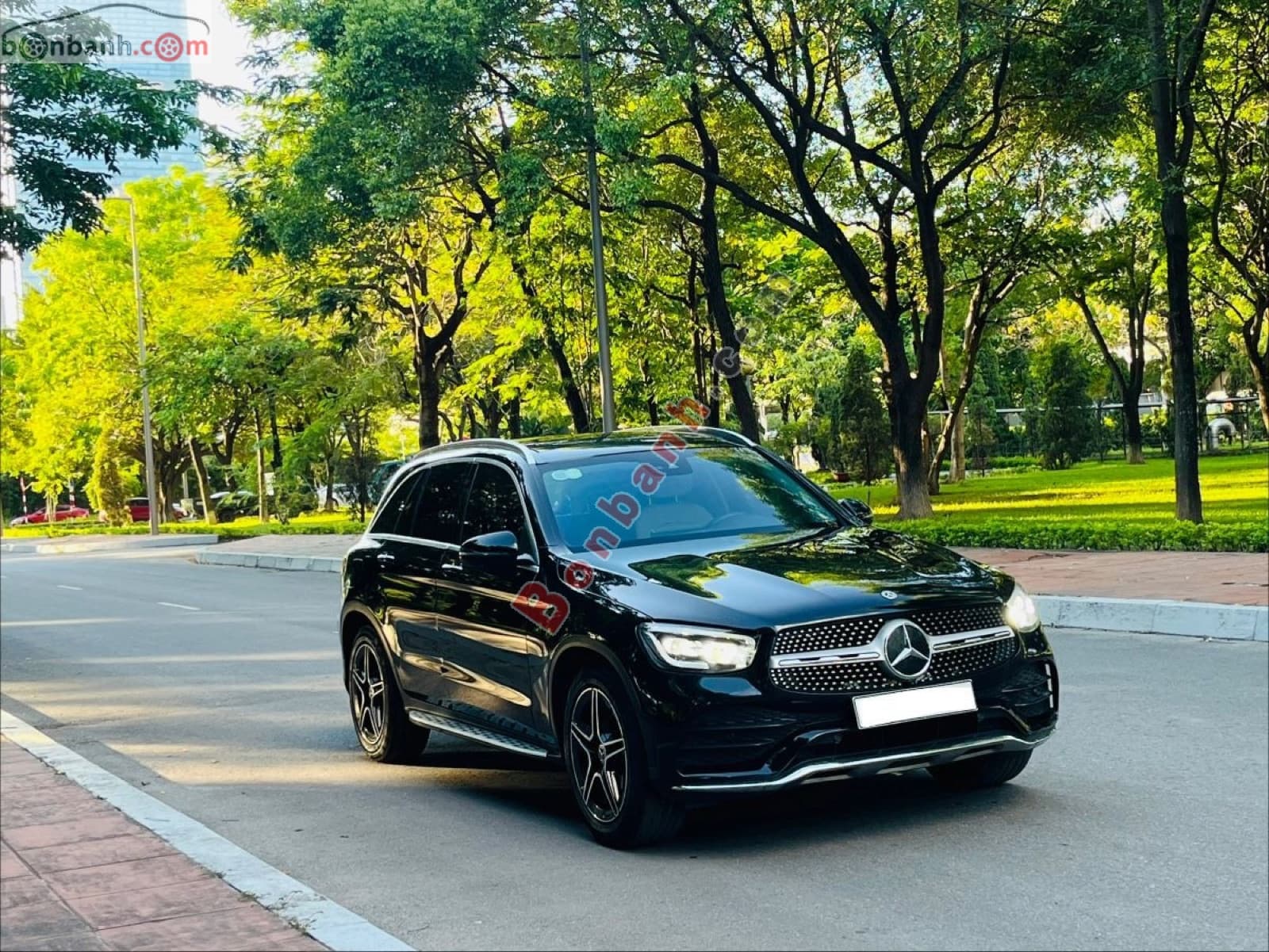 2021 Mercedes-Benz GLC 300 4Matic - ảnh nhỏ 3