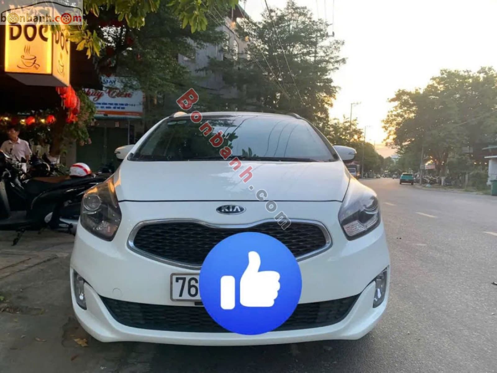 2015 Kia Rondo GAT