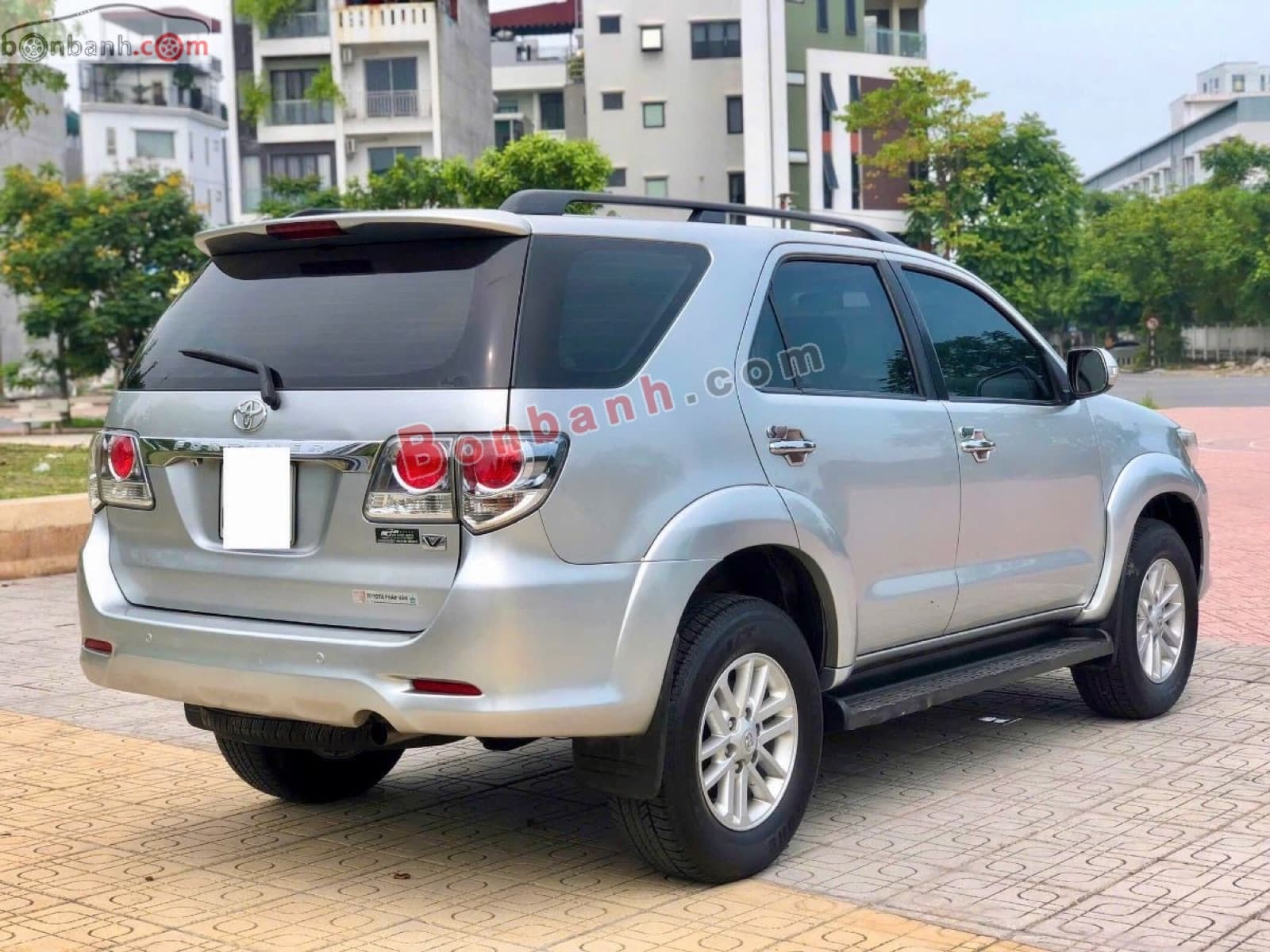 2014 Toyota Fortuner 2.7V 4x4 AT - ảnh nhỏ 2