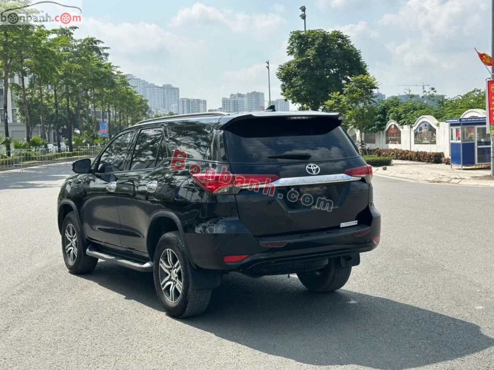 2018 Toyota Fortuner 2.4G 4x2 AT - ảnh nhỏ 4