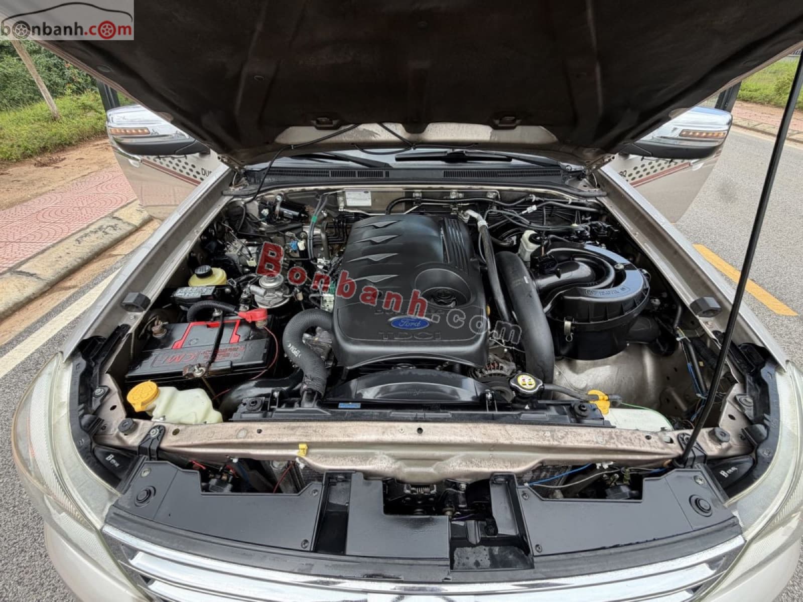 2013 Ford Everest 2.5L 4x2 MT - ảnh nhỏ 5