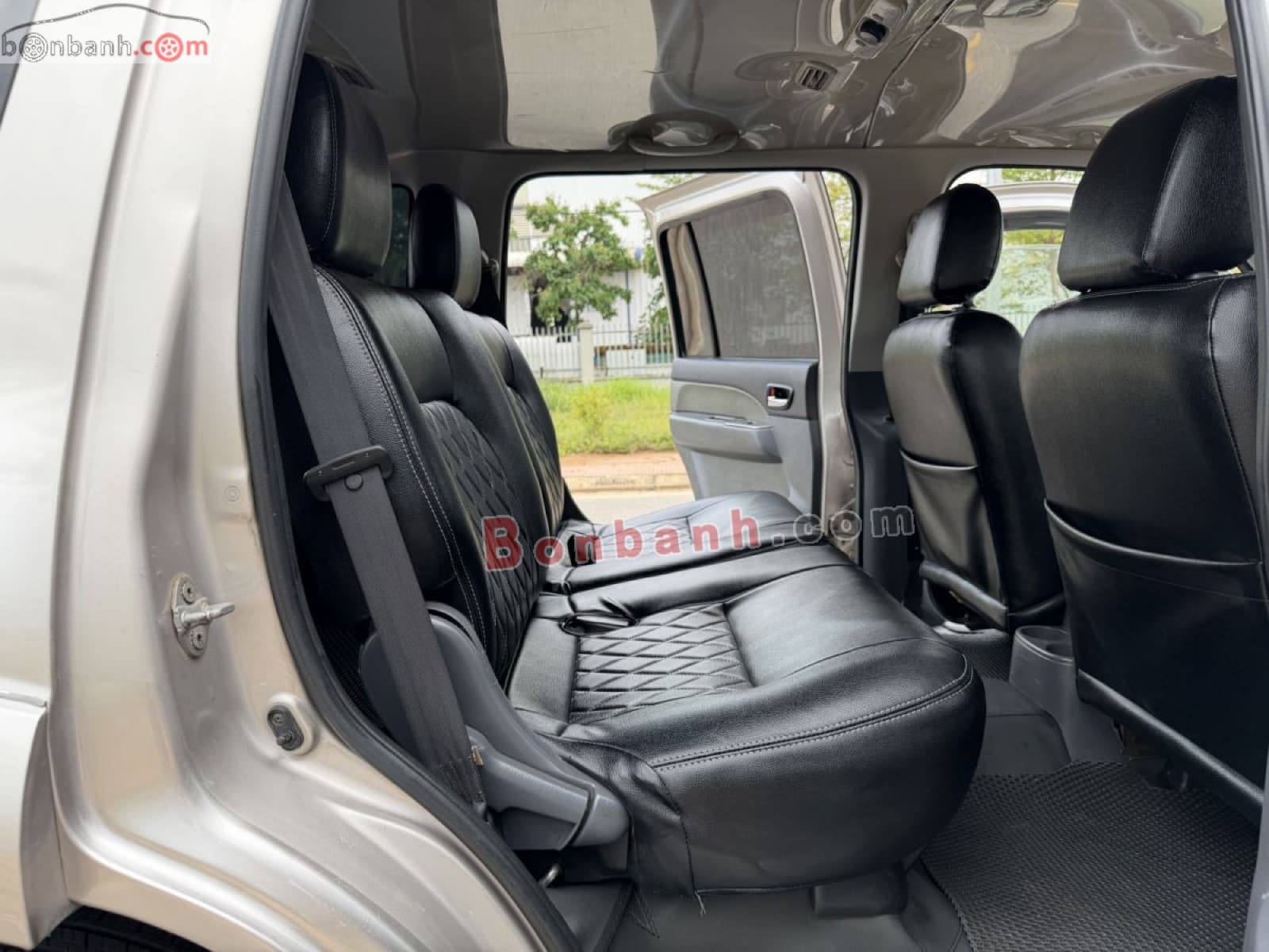 2013 Ford Everest 2.5L 4x2 MT - ảnh nhỏ 8