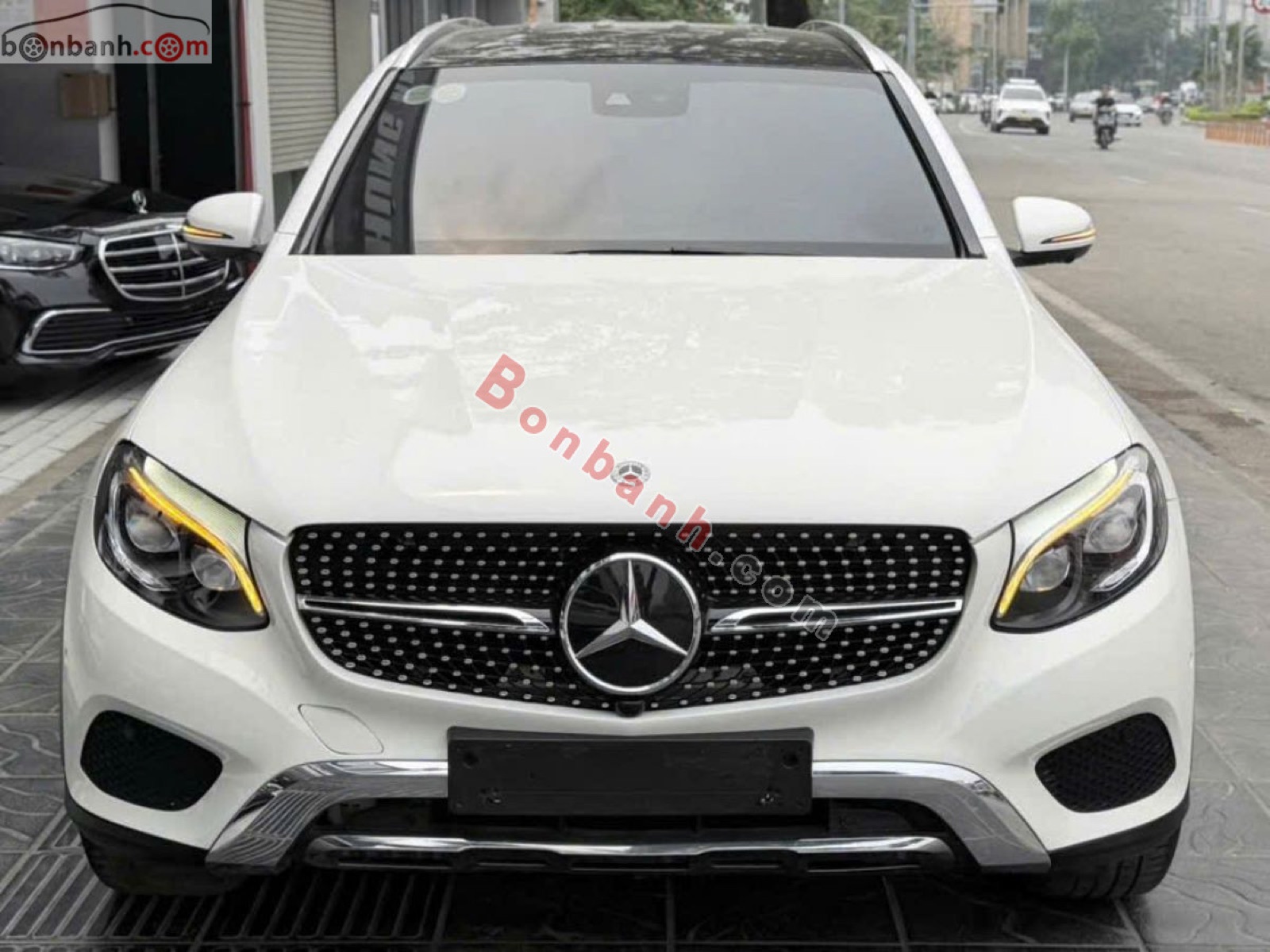 2018 Mercedes-Benz GLC 250 4Matic - ảnh nhỏ 2