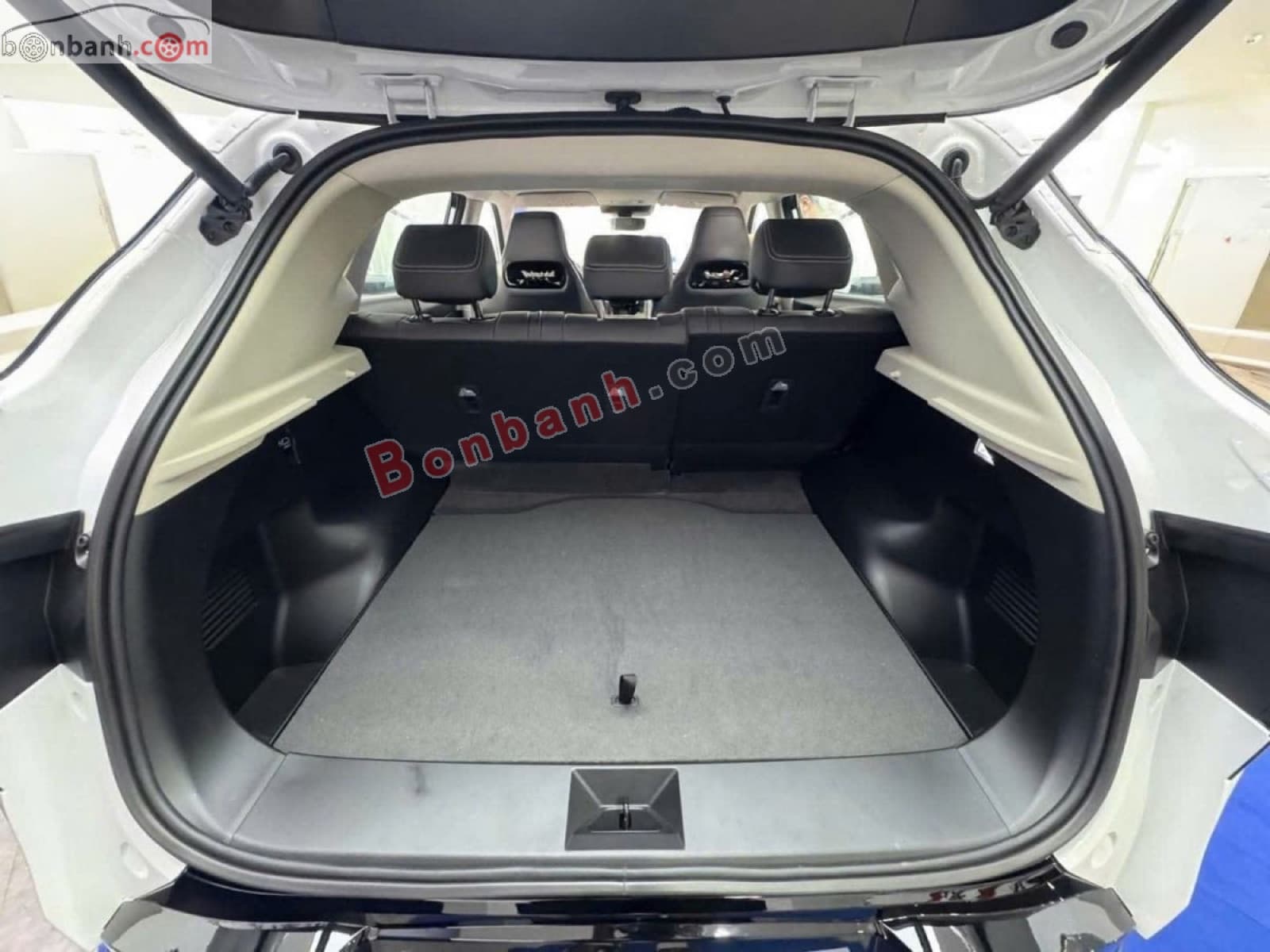2026 VinFast VF8 Plus - ảnh nhỏ 7