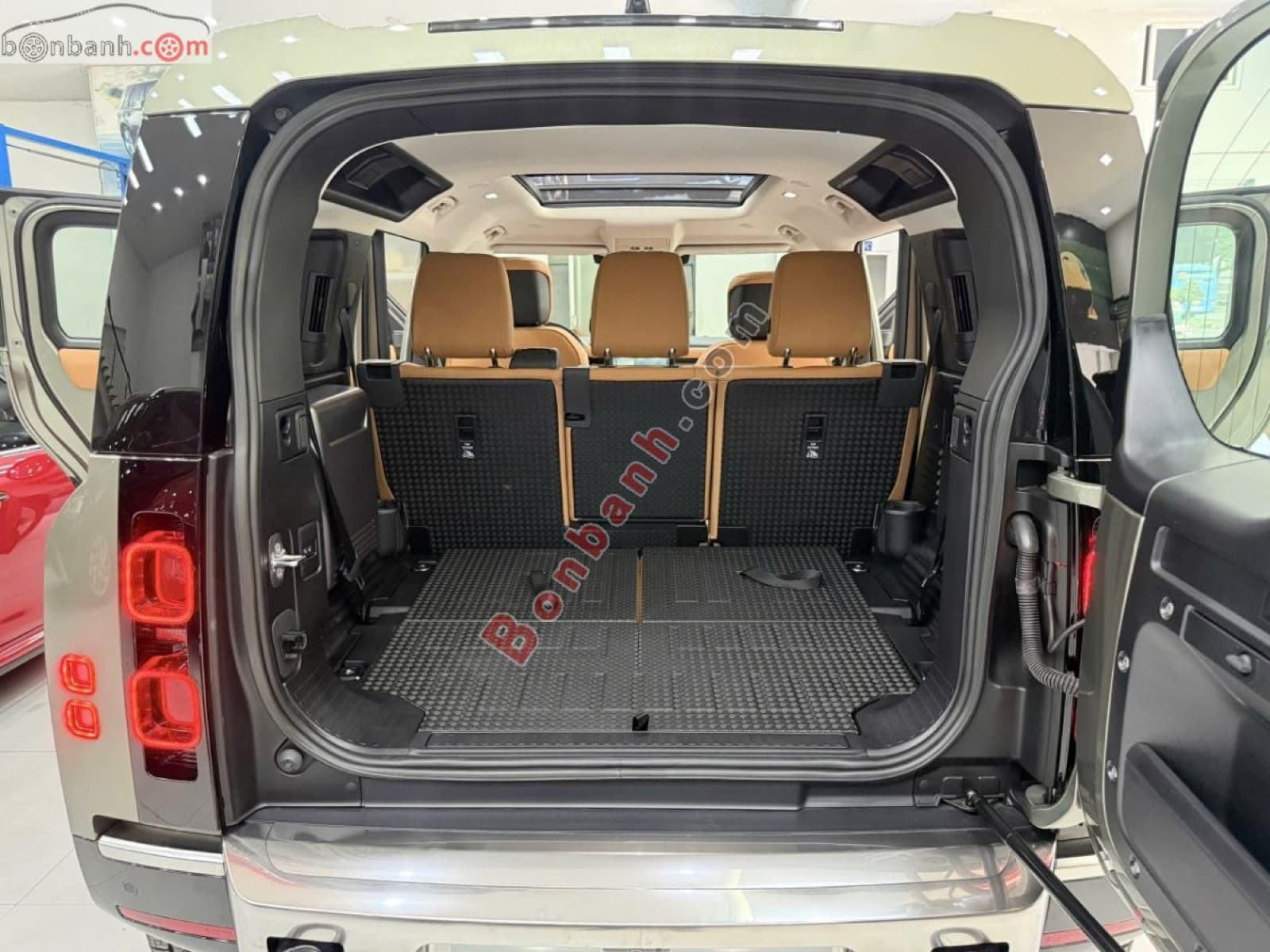 2024 Land Rover Defender 110 HSE P300 2.0 AT - ảnh nhỏ 6