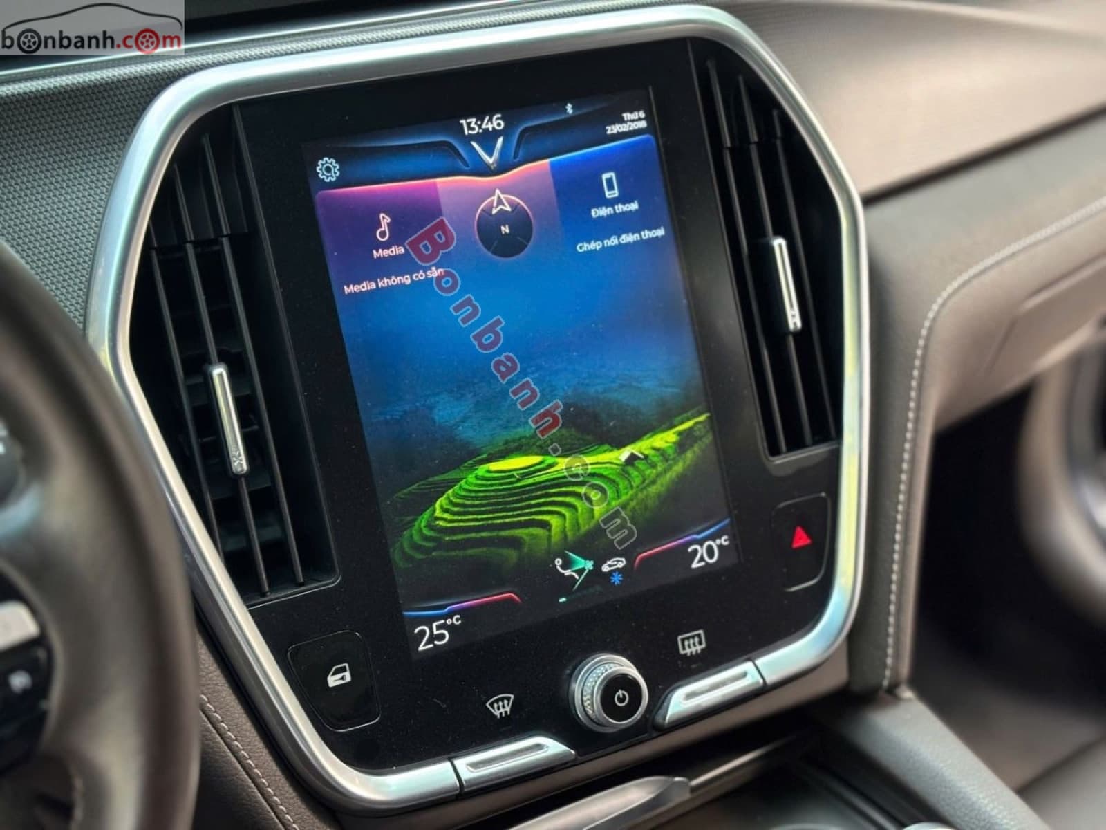 2021 VinFast Lux A 2.0 Base 2.0 AT - ảnh nhỏ 4