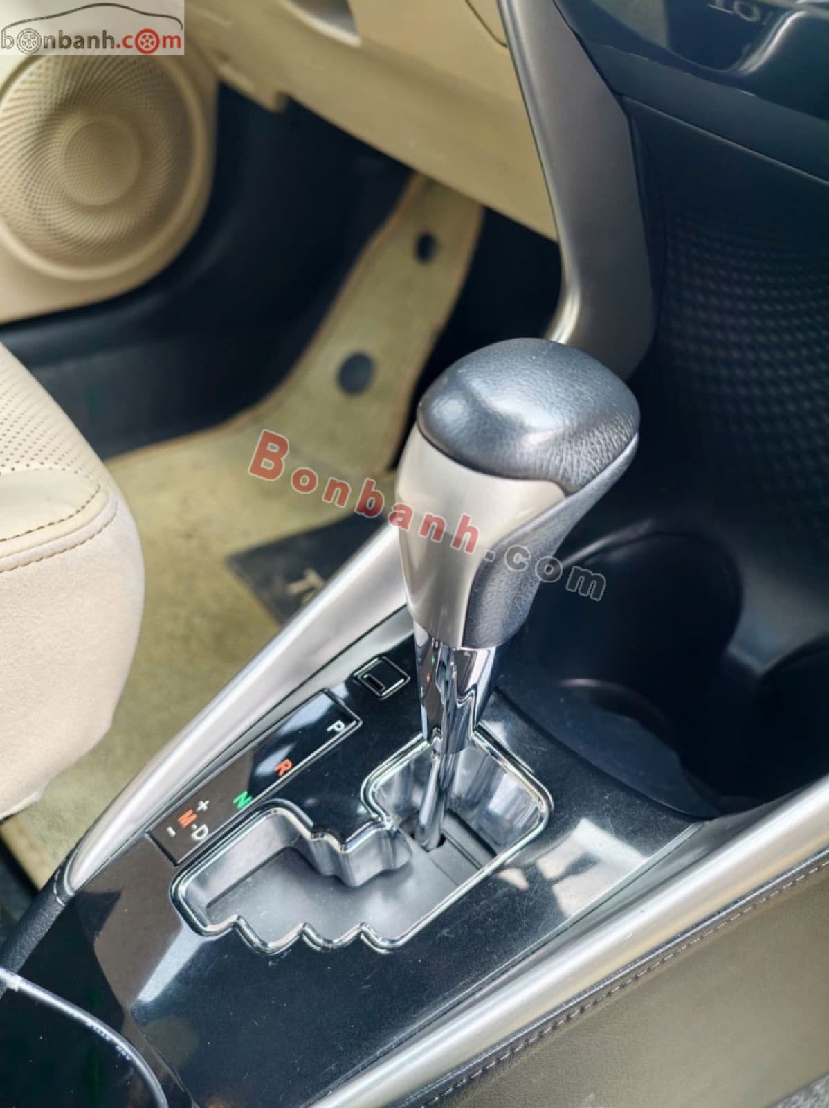 2018 Toyota Yaris 1.5G - ảnh nhỏ 8