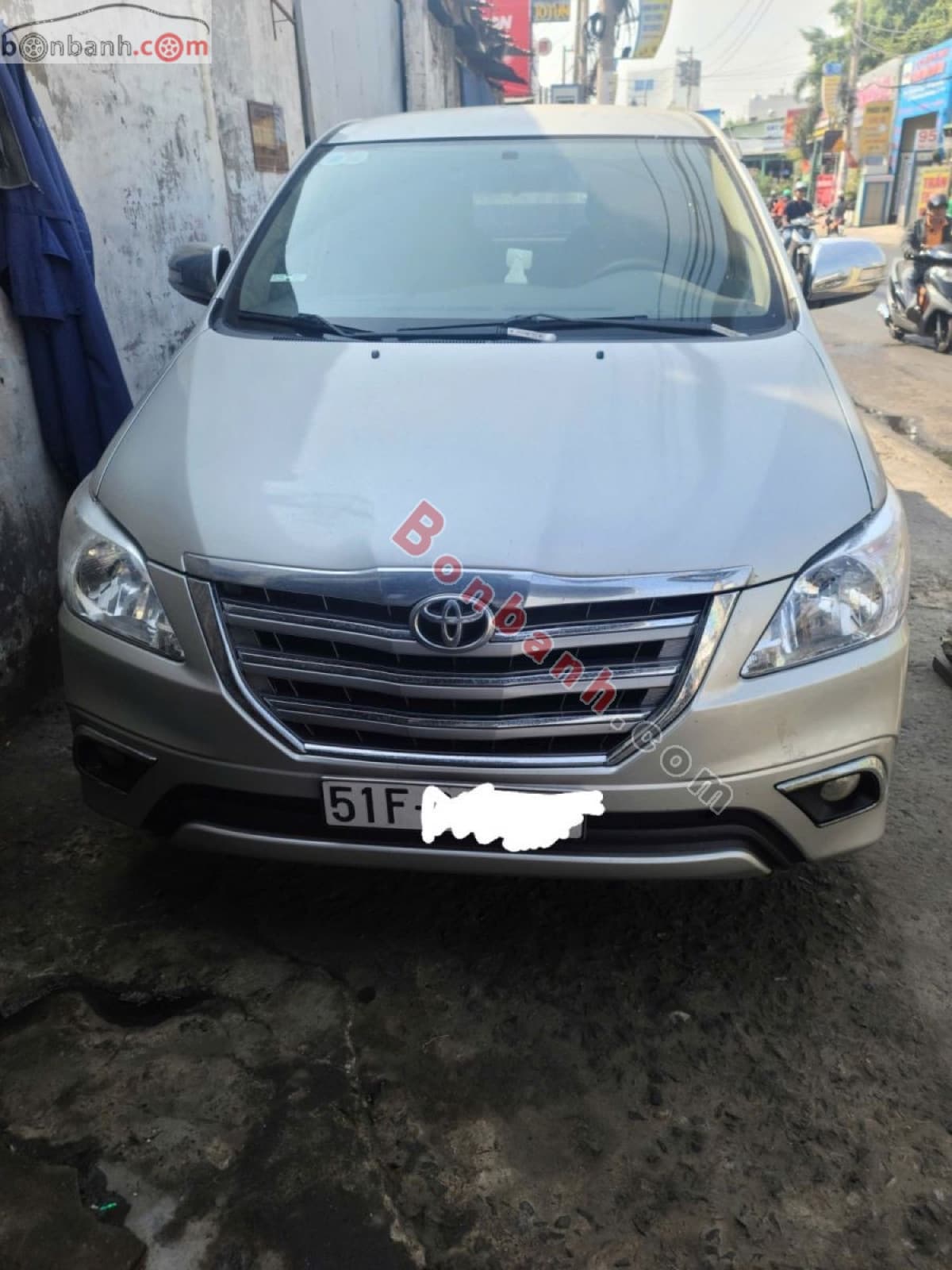 2015 Toyota Innova 2.0V