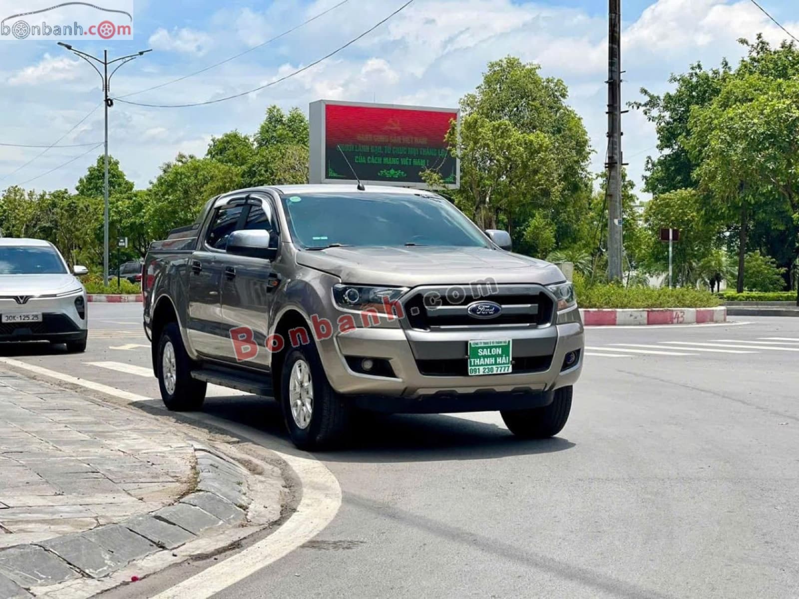 2016 Ford Ranger XLS 2.2L 4x2 AT - ảnh nhỏ 2