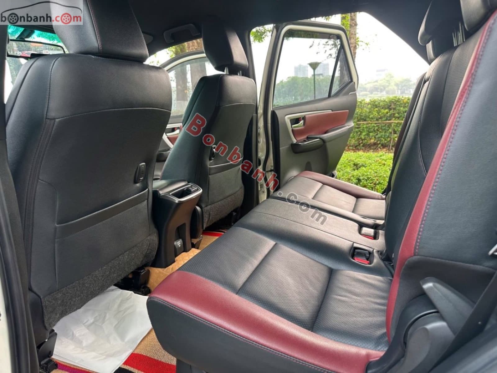 2020 Toyota Fortuner 2.4G 4x2 AT Legender - ảnh nhỏ 9