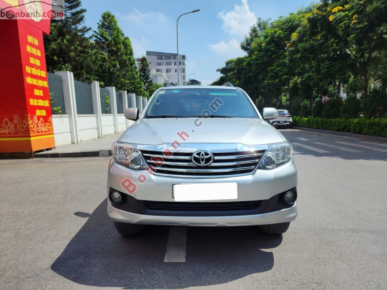 2015 Toyota Fortuner 2.7V 4x2 AT