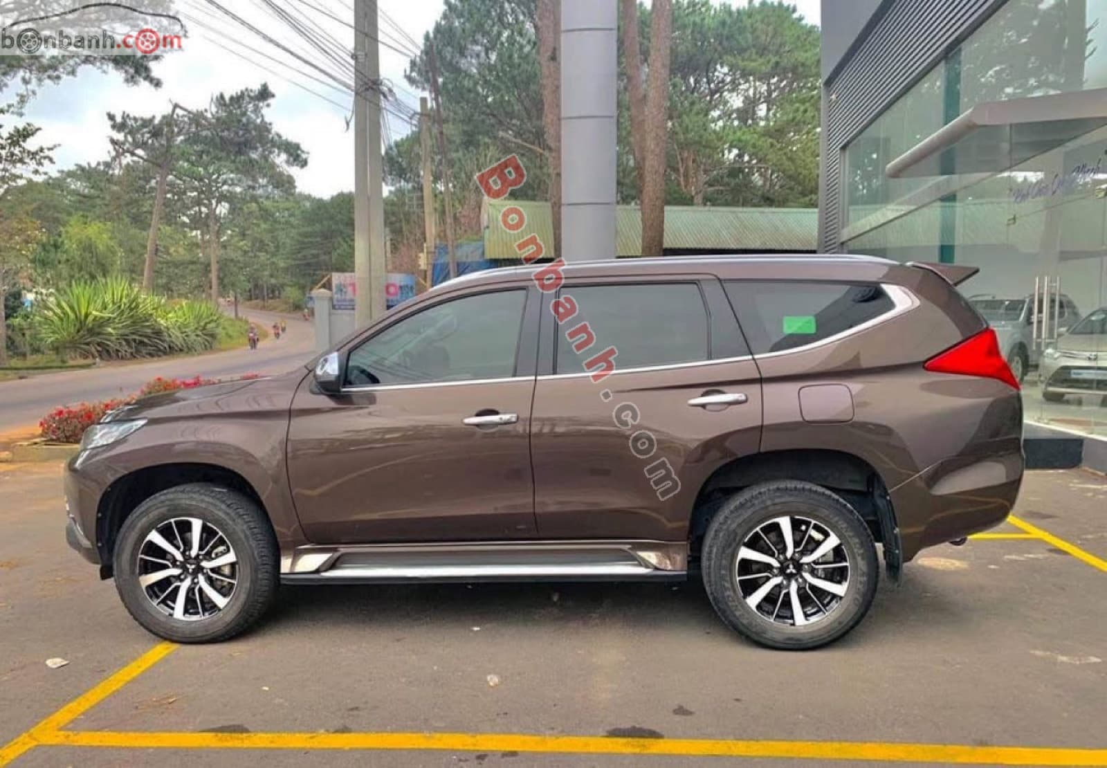 2018 Mitsubishi Pajero Sport 2.4D 4x2 AT - ảnh nhỏ 3