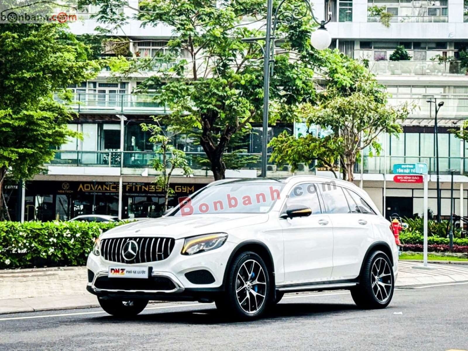 2019 Mercedes-Benz GLC 200