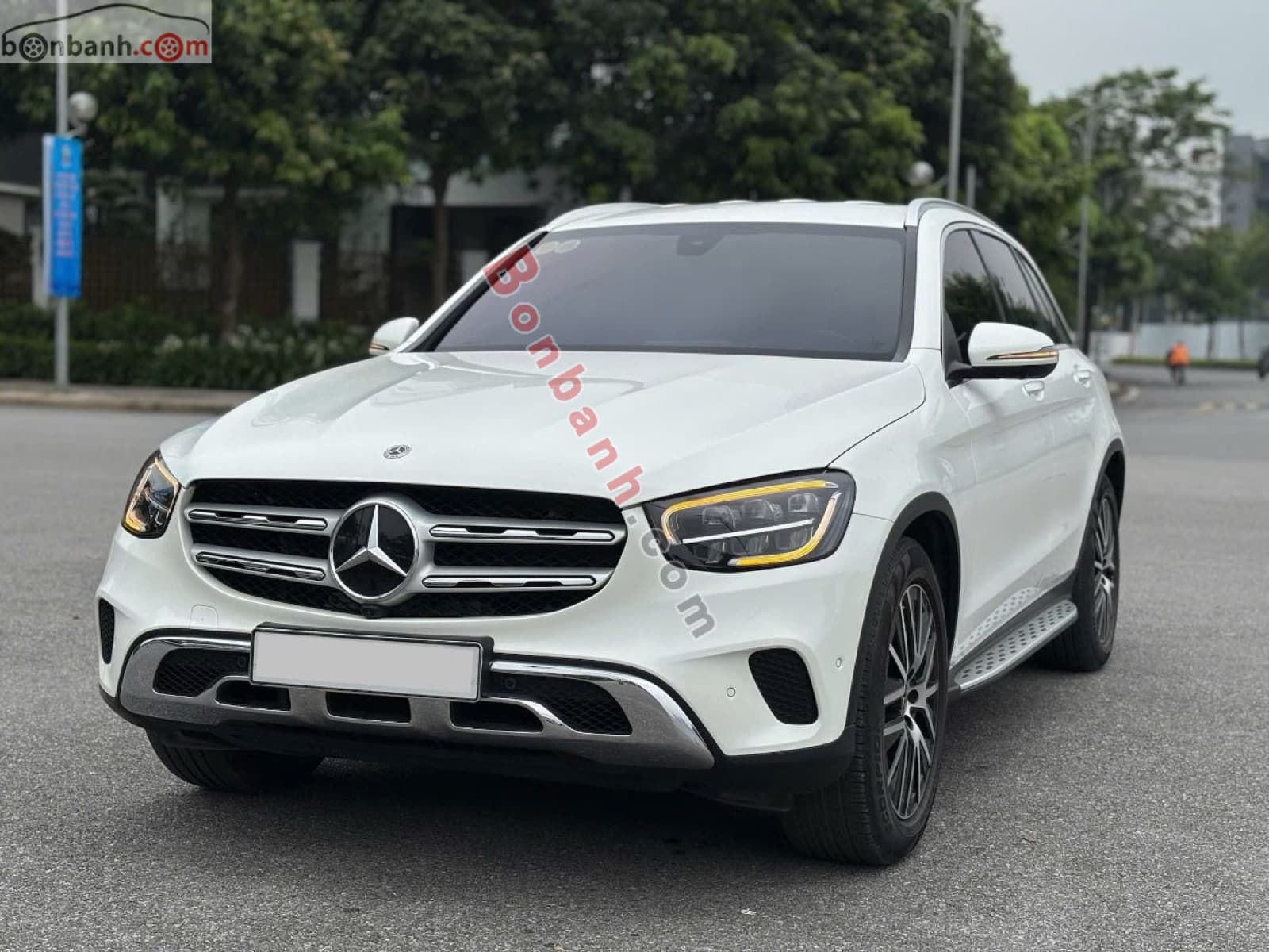 2022 Mercedes-Benz GLC 200 4Matic - ảnh nhỏ 2