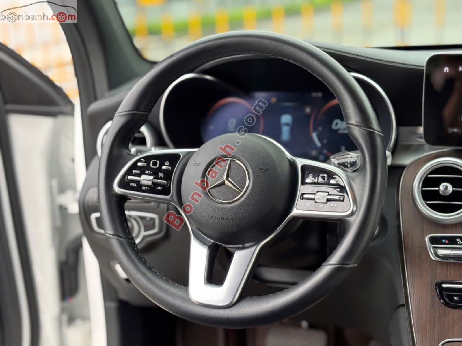 2022 Mercedes-Benz GLC 200 4Matic - ảnh nhỏ 5