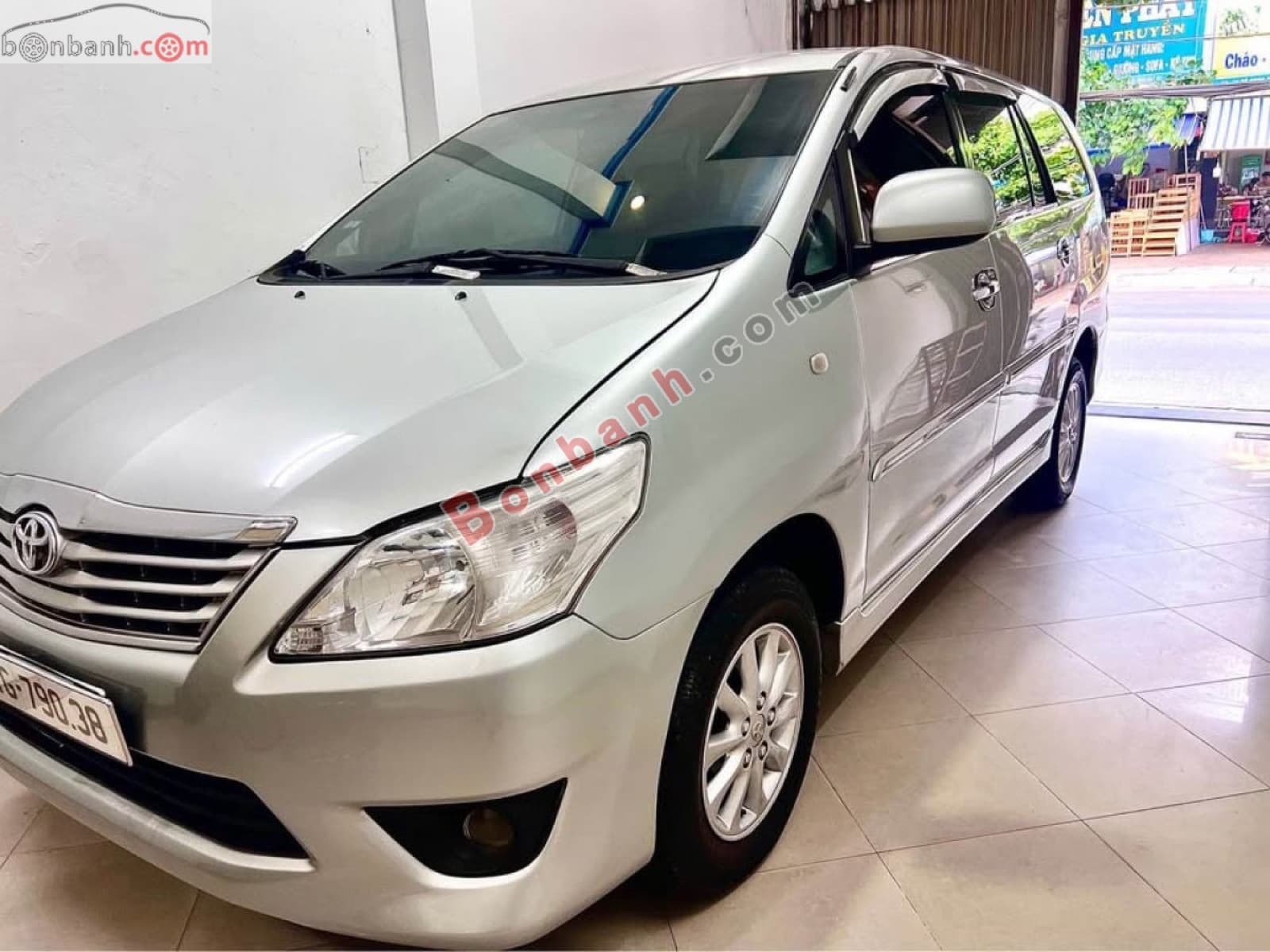 2013 Toyota Innova 2.0E - ảnh nhỏ 2