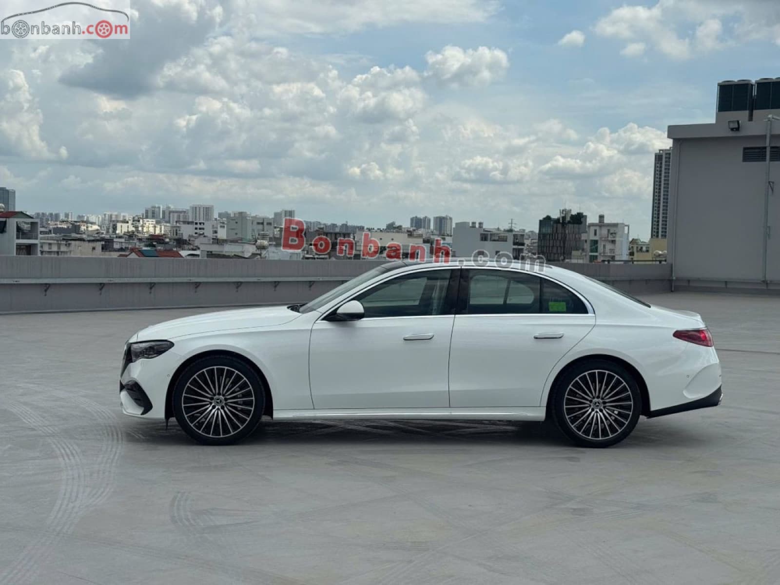 2026 Mercedes-Benz E class E300 AMG - ảnh nhỏ 4