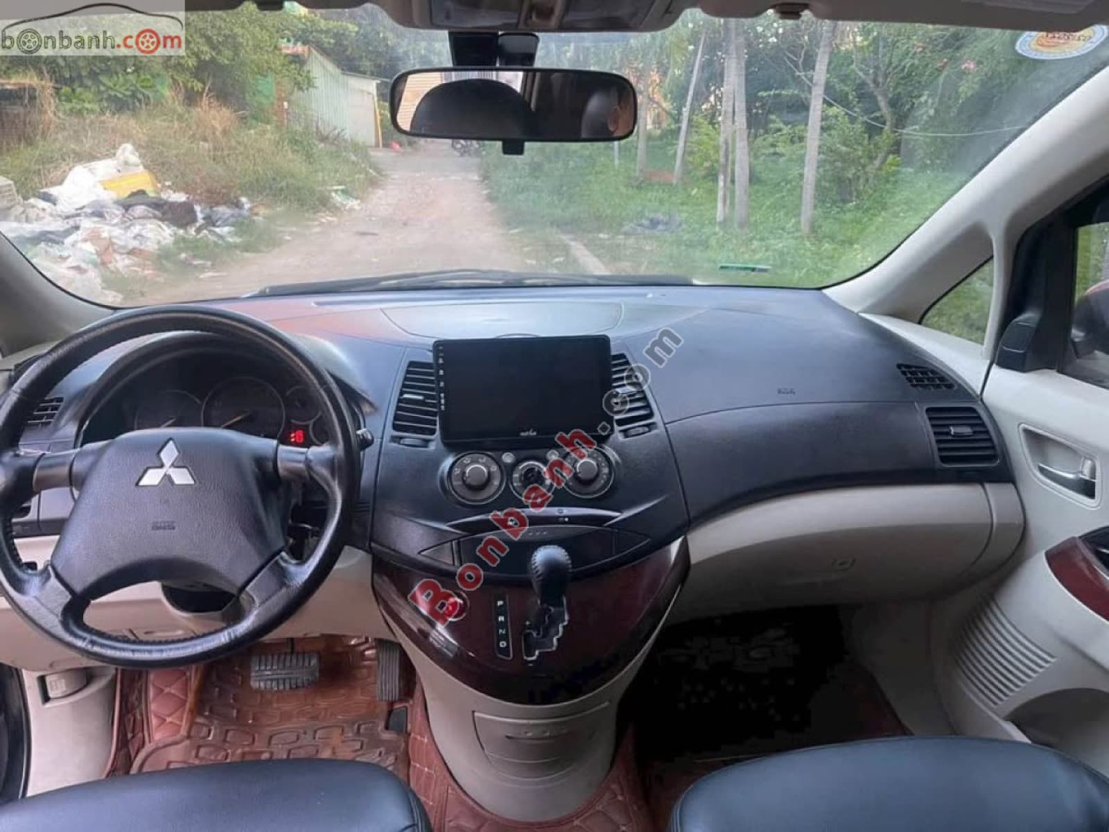 2009 Mitsubishi Grandis 2.4 AT - ảnh nhỏ 10
