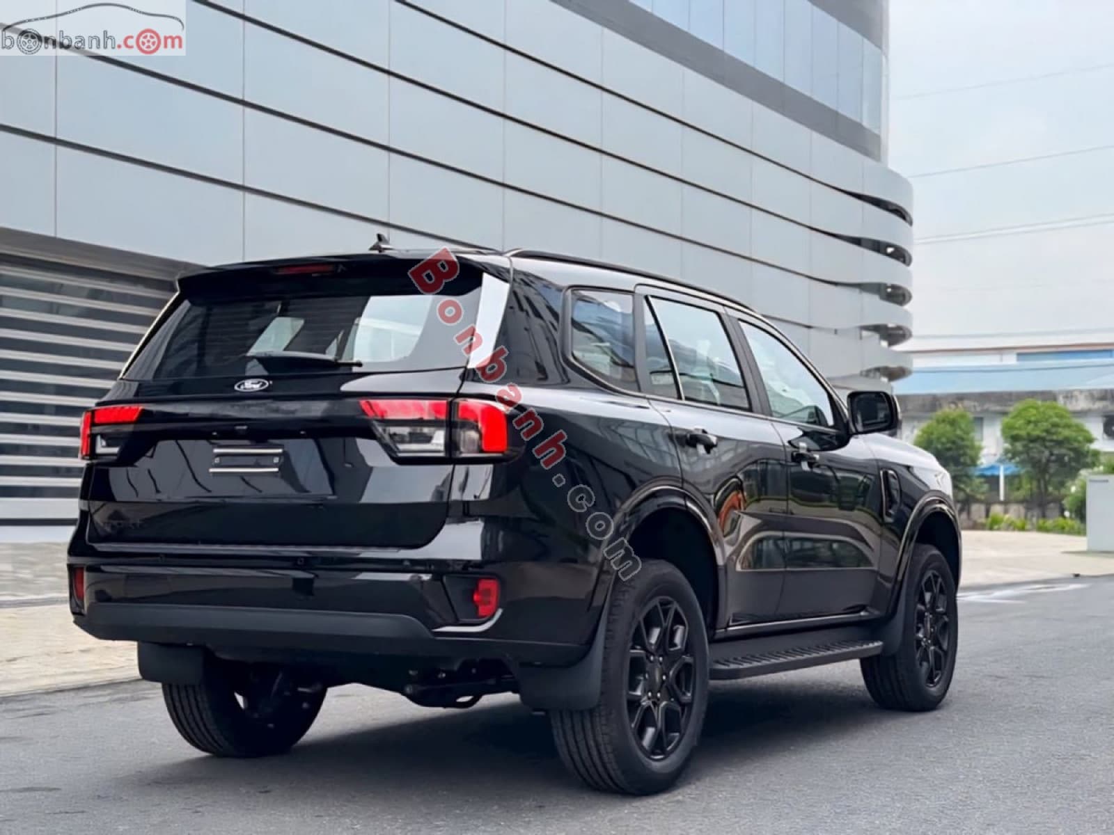 2026 Ford Everest Sport 2.0L 4x2 AT - ảnh nhỏ 3
