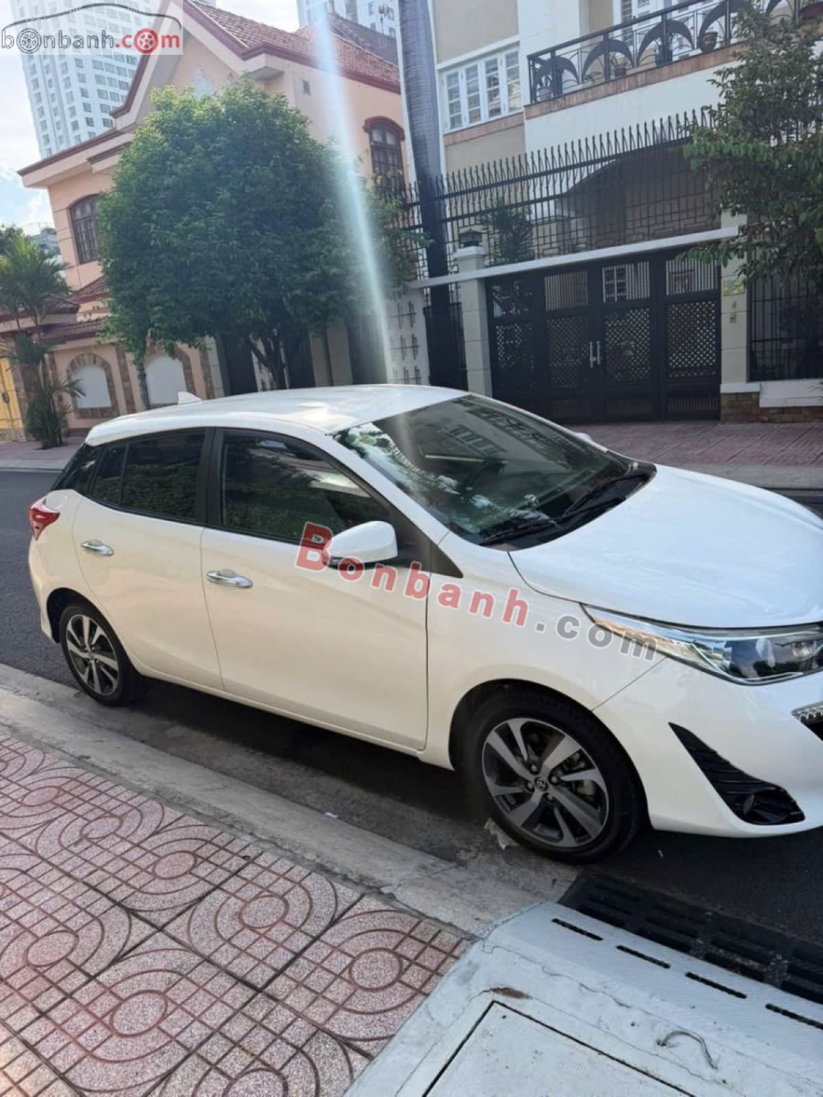 2018 Toyota Yaris 1.5G - ảnh nhỏ 2