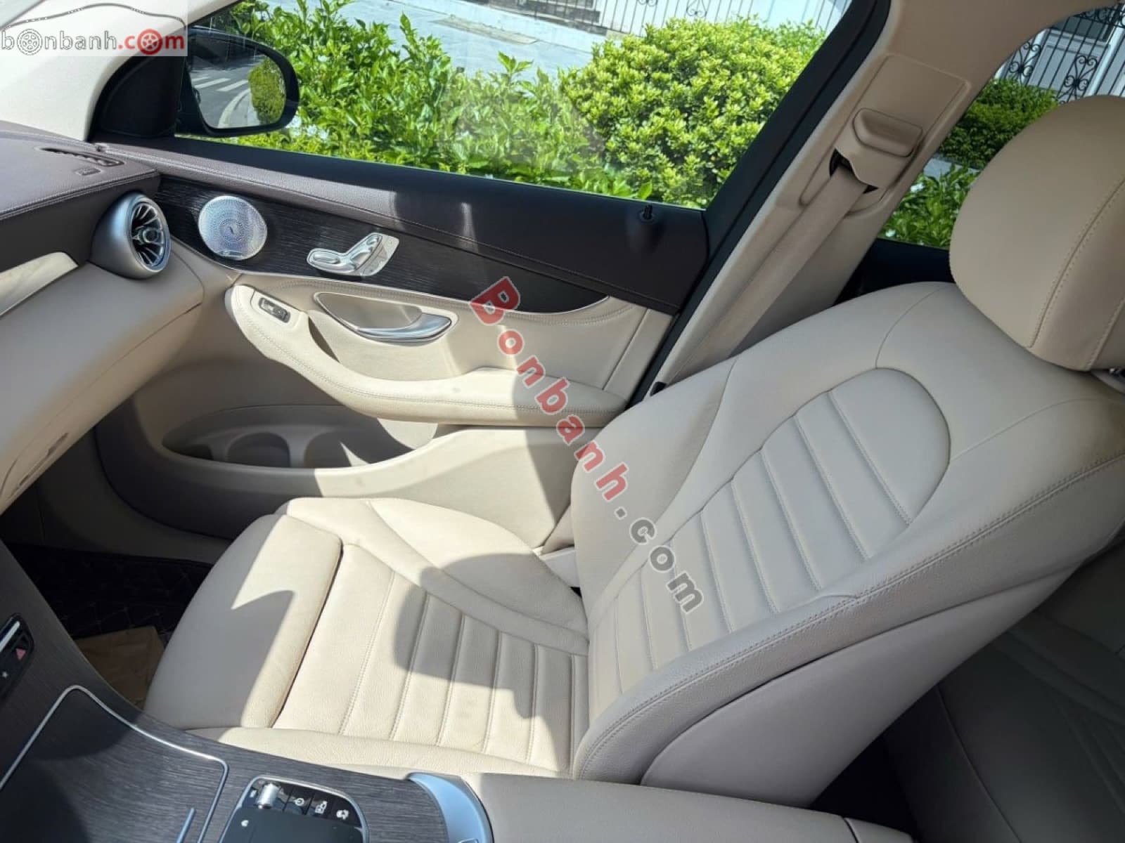 2020 Mercedes-Benz GLC 300 4Matic - ảnh nhỏ 8