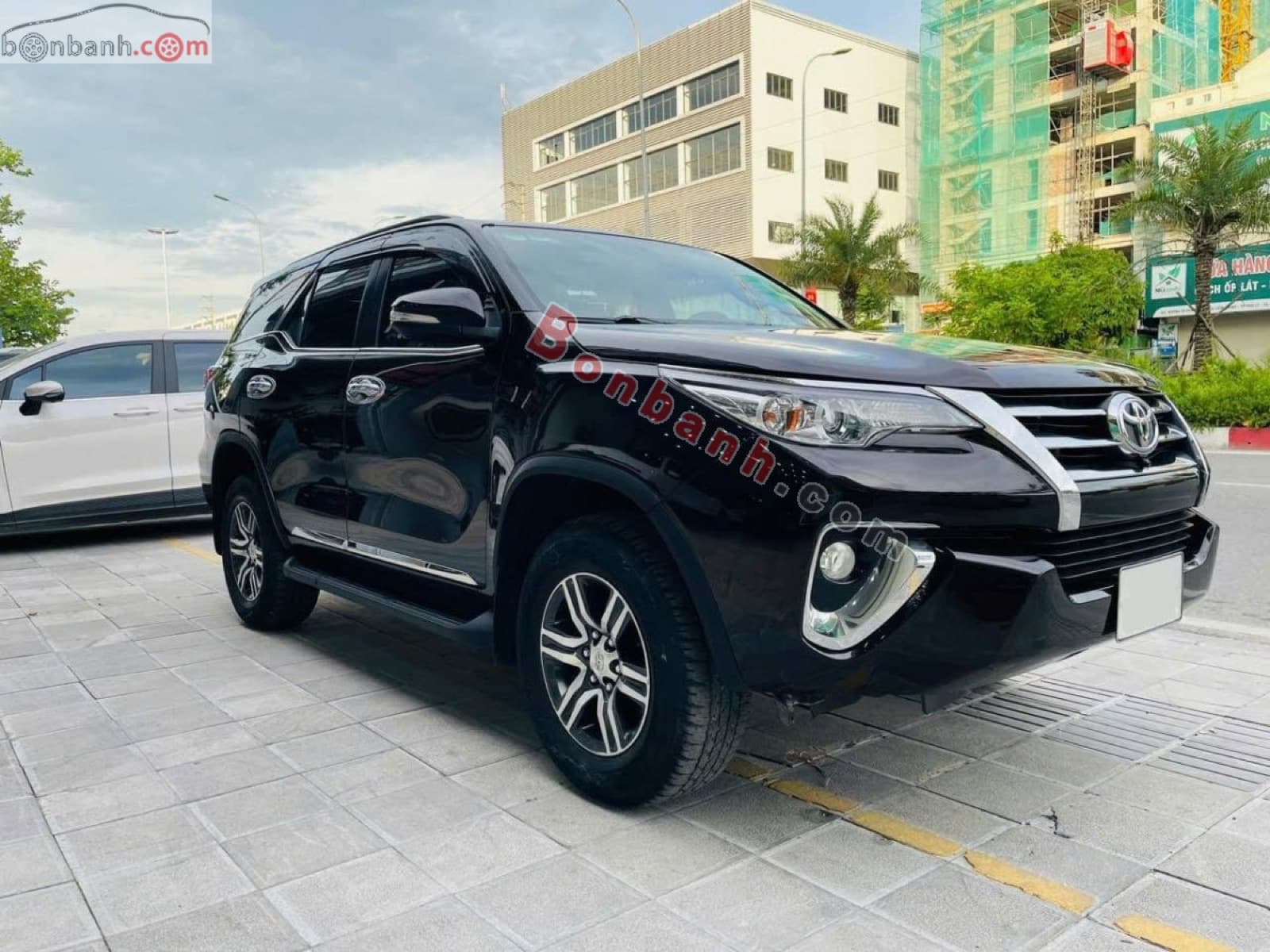 2017 Toyota Fortuner 2.7V 4x2 AT - ảnh nhỏ 2