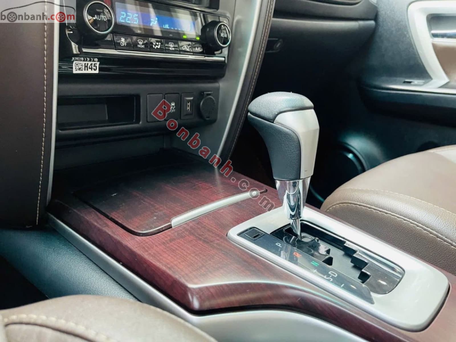 2017 Toyota Fortuner 2.7V 4x2 AT - ảnh nhỏ 9
