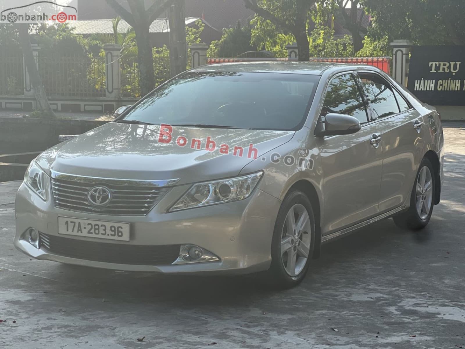 2013 Toyota Camry 2.5Q - ảnh nhỏ 2