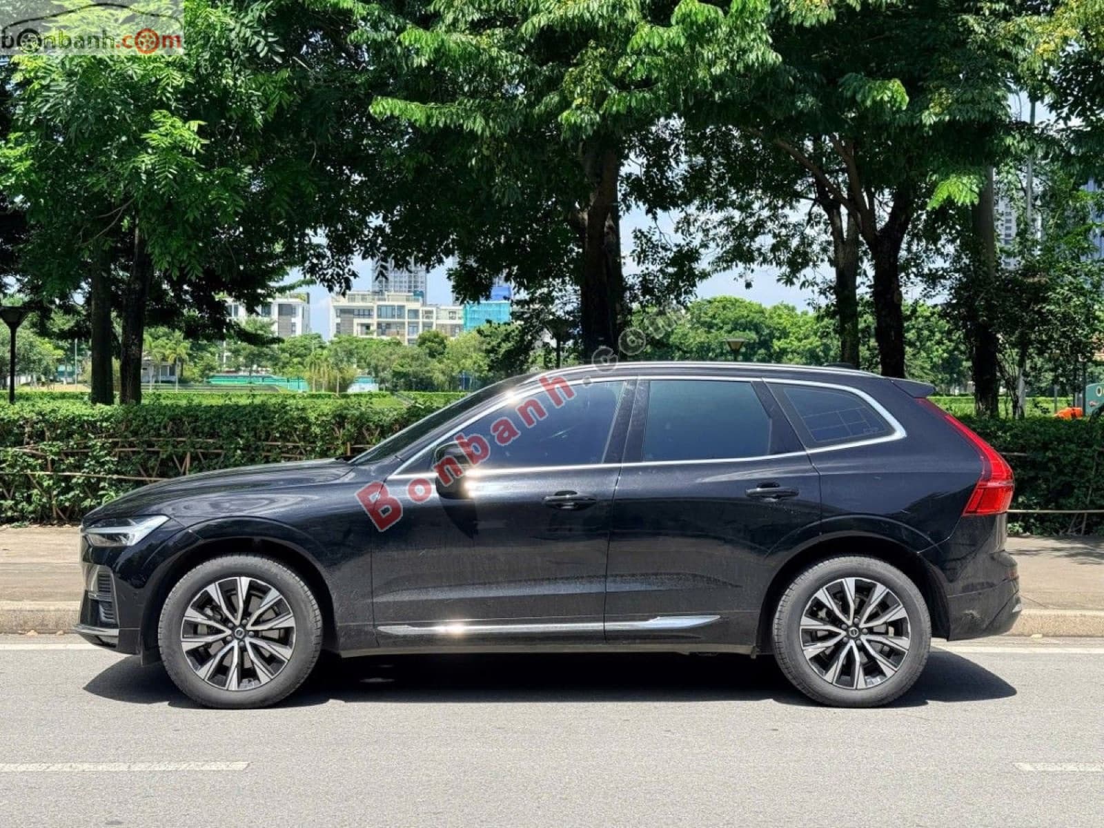 2022 Volvo XC60 Ultimate Bright B6 AWD - ảnh nhỏ 2