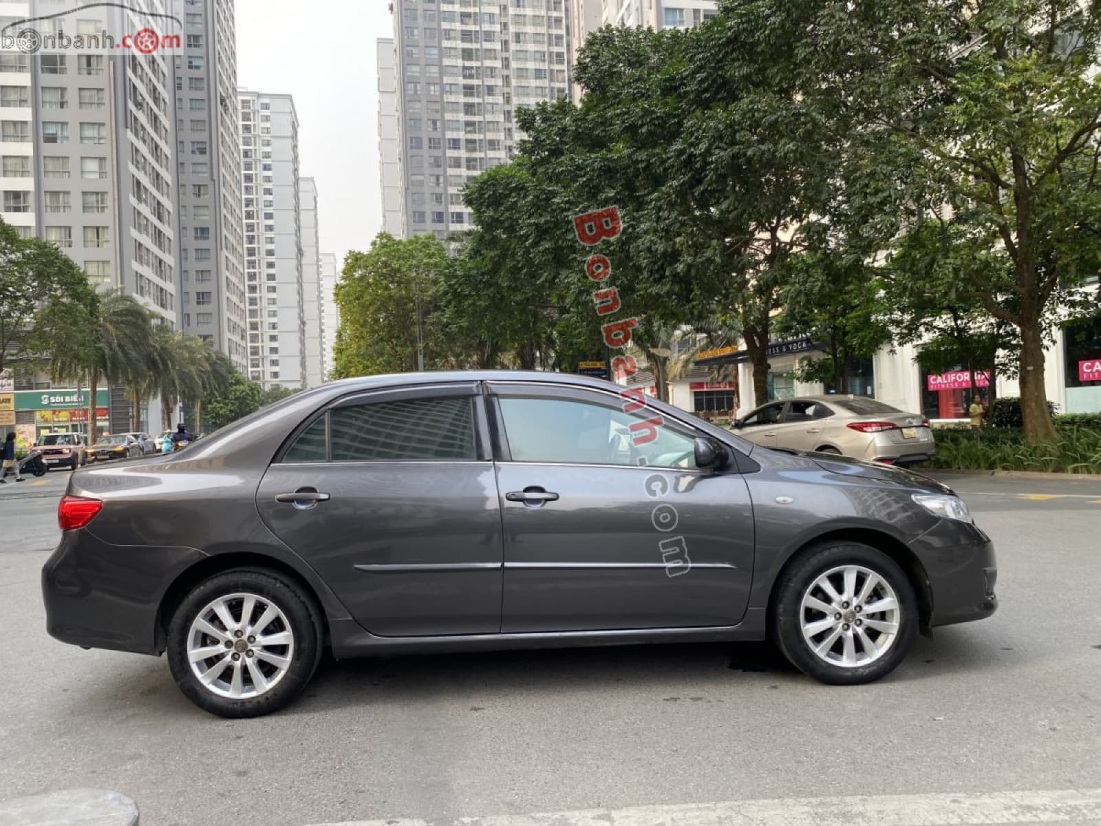 2010 Toyota Corolla GLi 1.8 - ảnh nhỏ 3