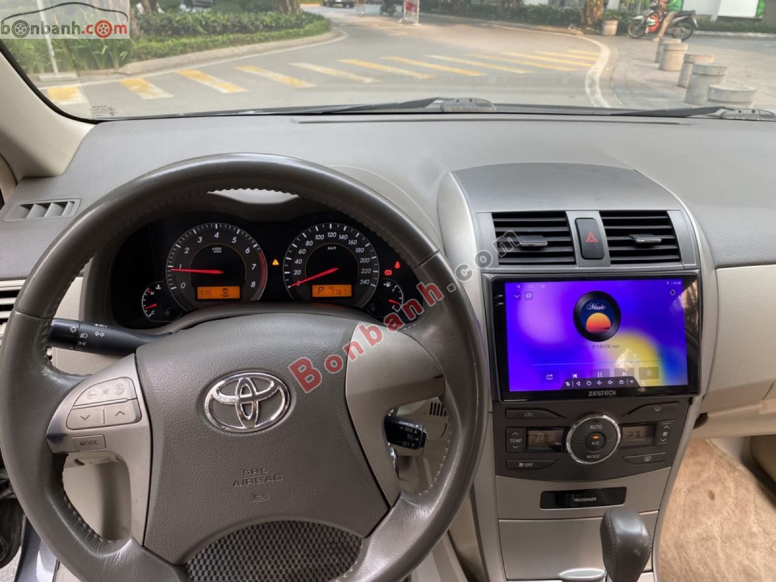 2010 Toyota Corolla GLi 1.8 - ảnh nhỏ 4