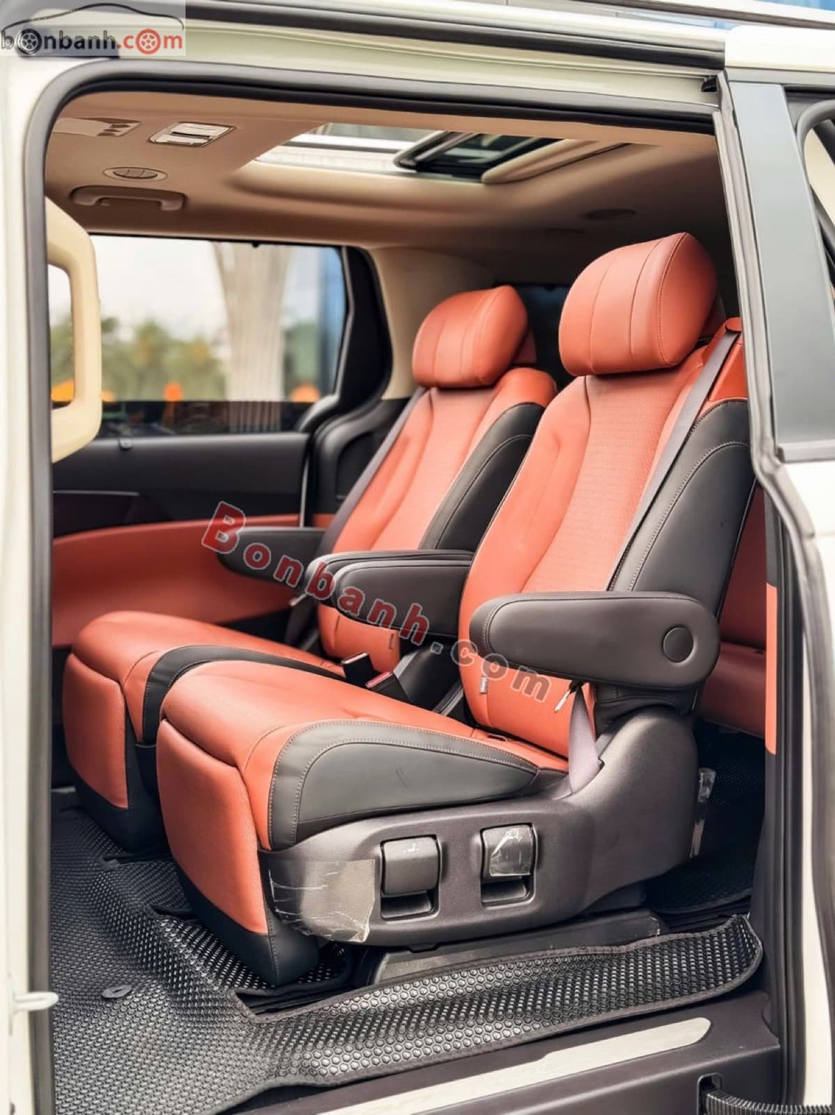 2024 Kia Carnival Signature 2.2D - ảnh nhỏ 9